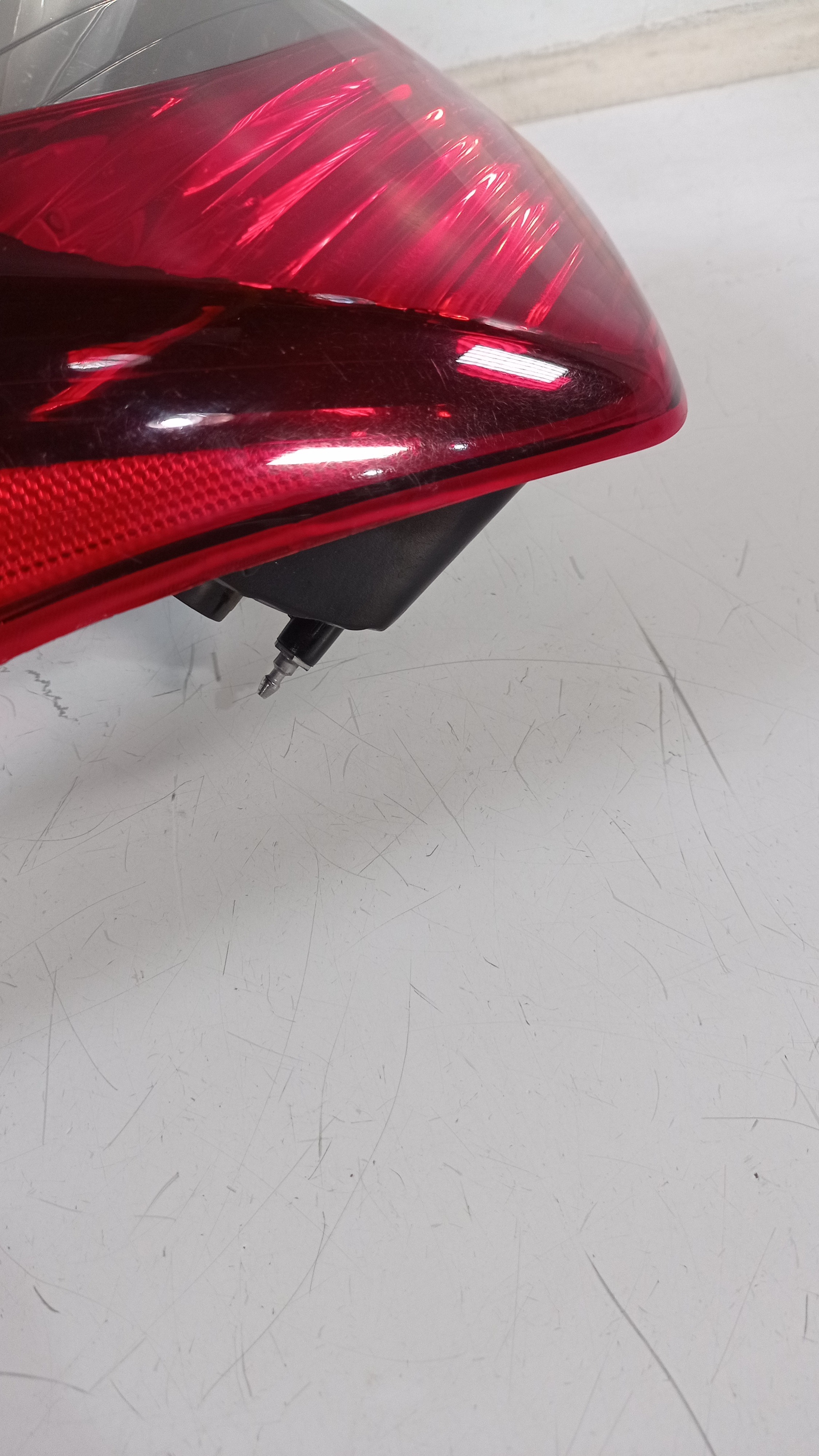 Lanterna Tras Esquerda Hyundai Hb20 Hatch Fume Recuperada 6
