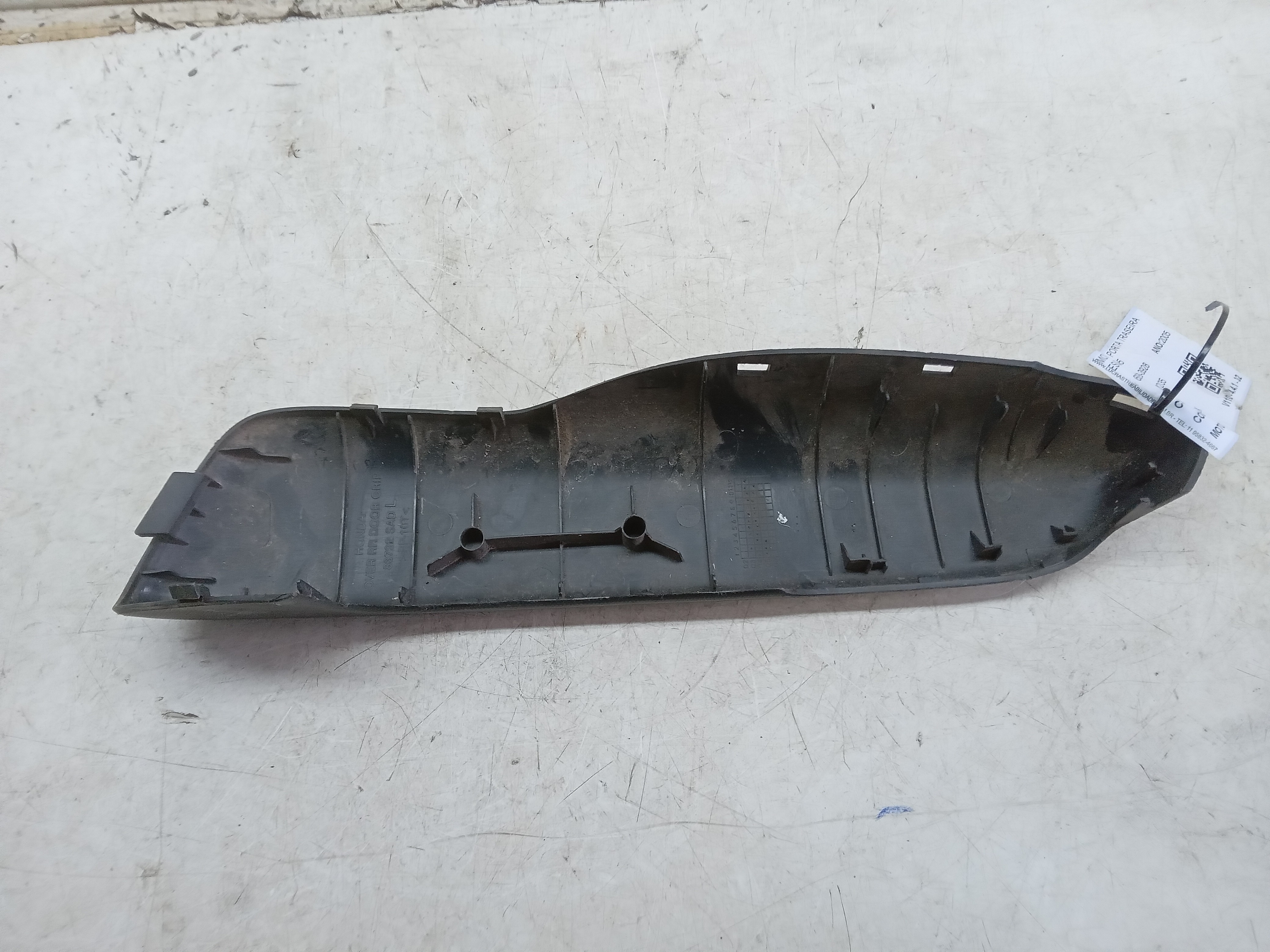 MOLDURA PUXADOR PORTA TRASEIRA ESQUERDA Honda Fit 2005 2