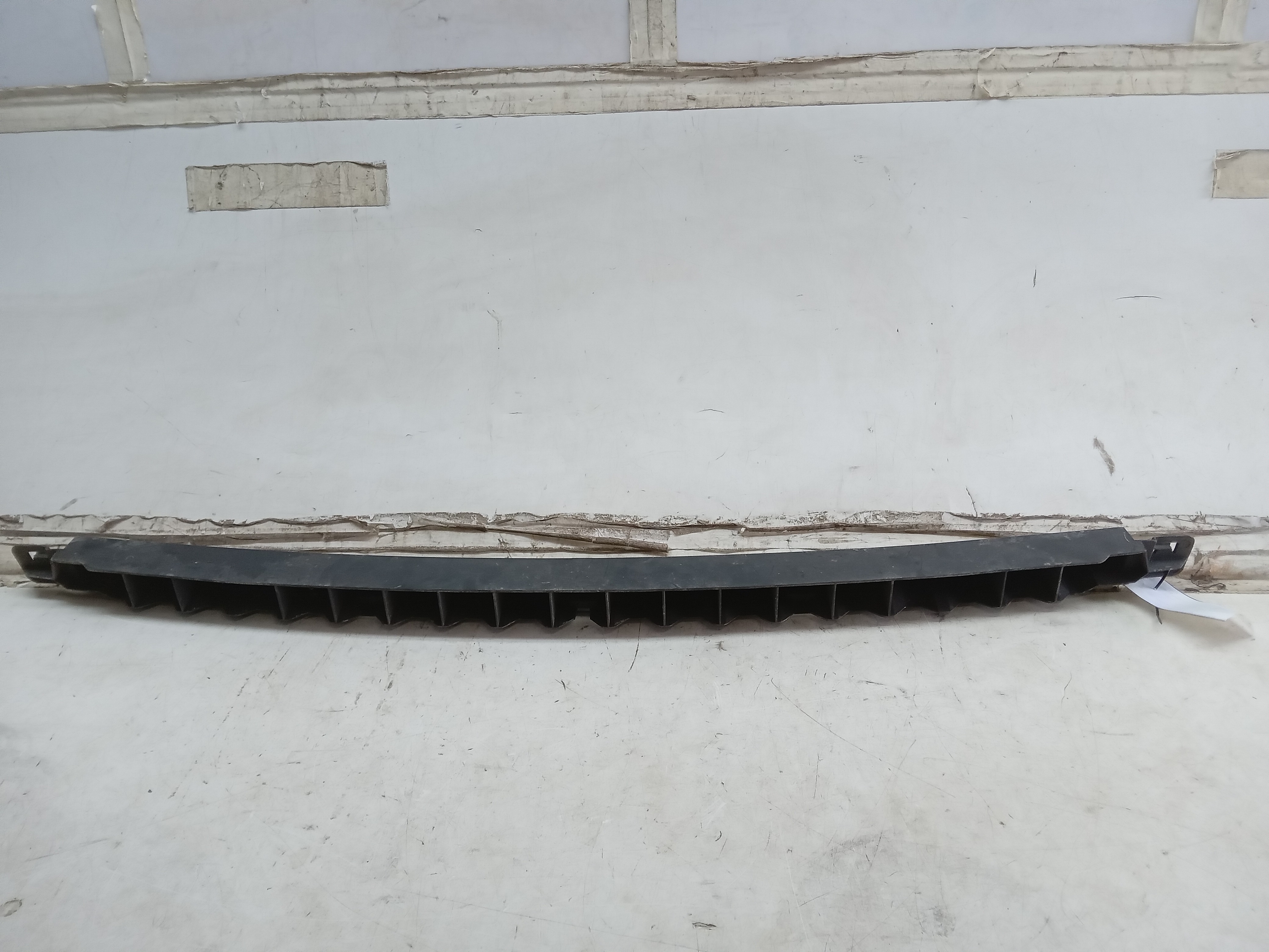 SUPORTE GUIA PARACHOQUE TRASEIRO Volkswagen Polo 2002 1