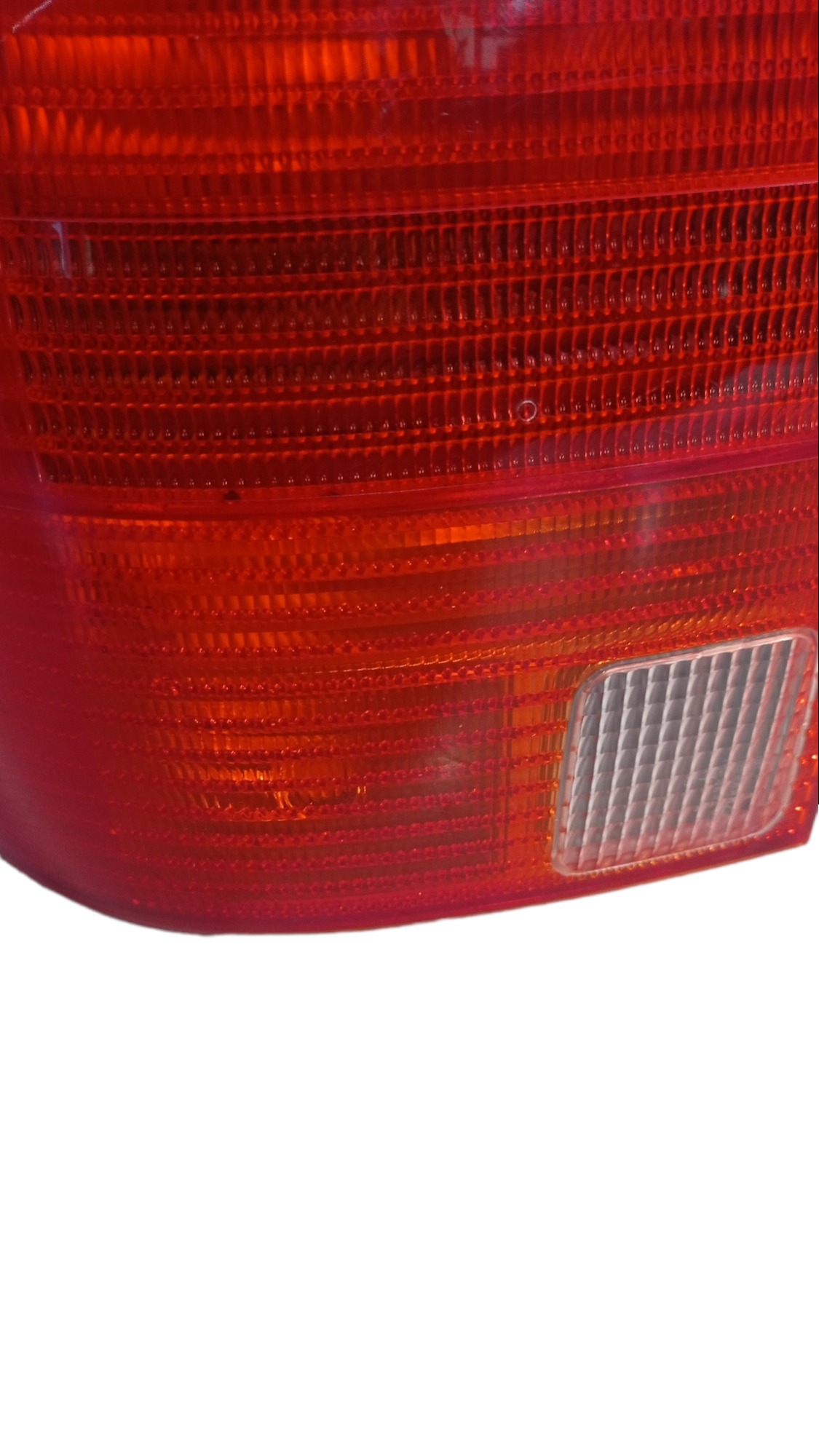 Lanterna Tras Esquerda Vw Passat Alemão Sedan 1997 A 2000 4