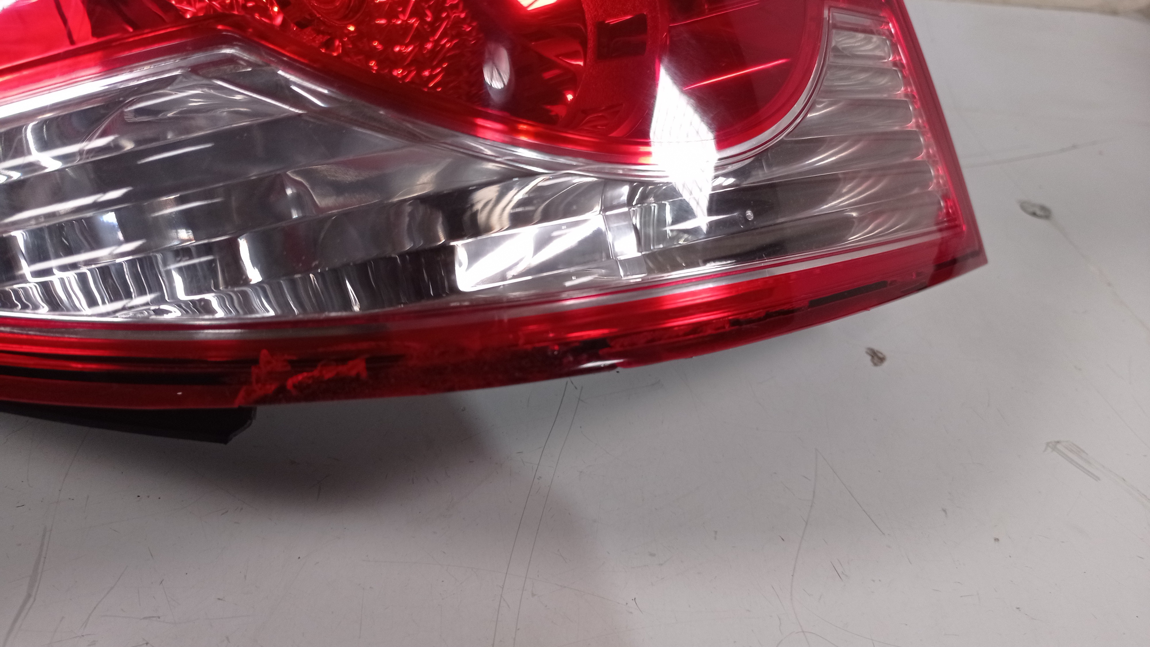 Lanterna Tras Esquerda Gm Cruze Hatch 2012 A 2016 Recuperada 5