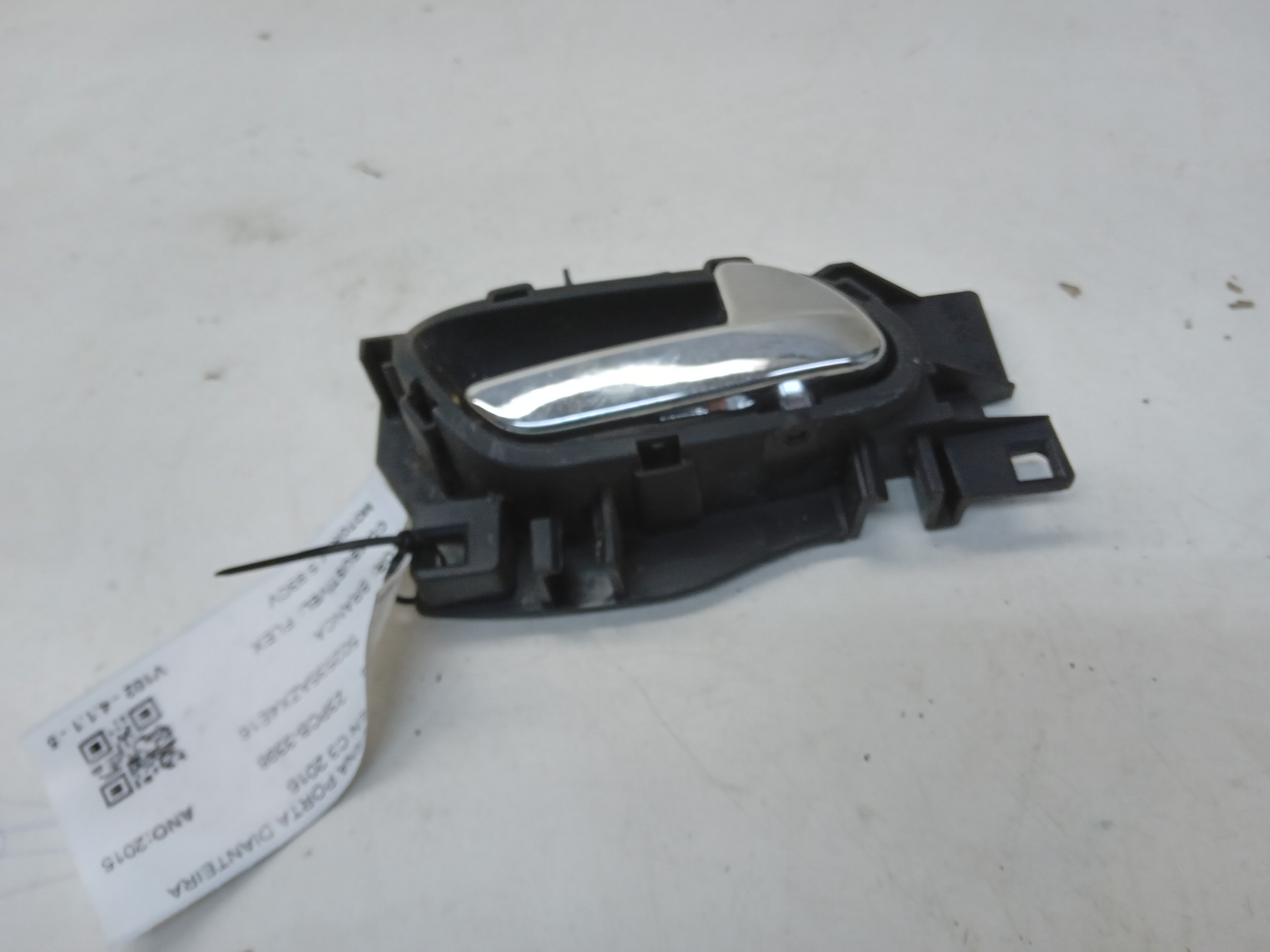 MAÇANETA INTERNA PORTA DIANTEIRA DIREITA CITROEN C3 2016 1
