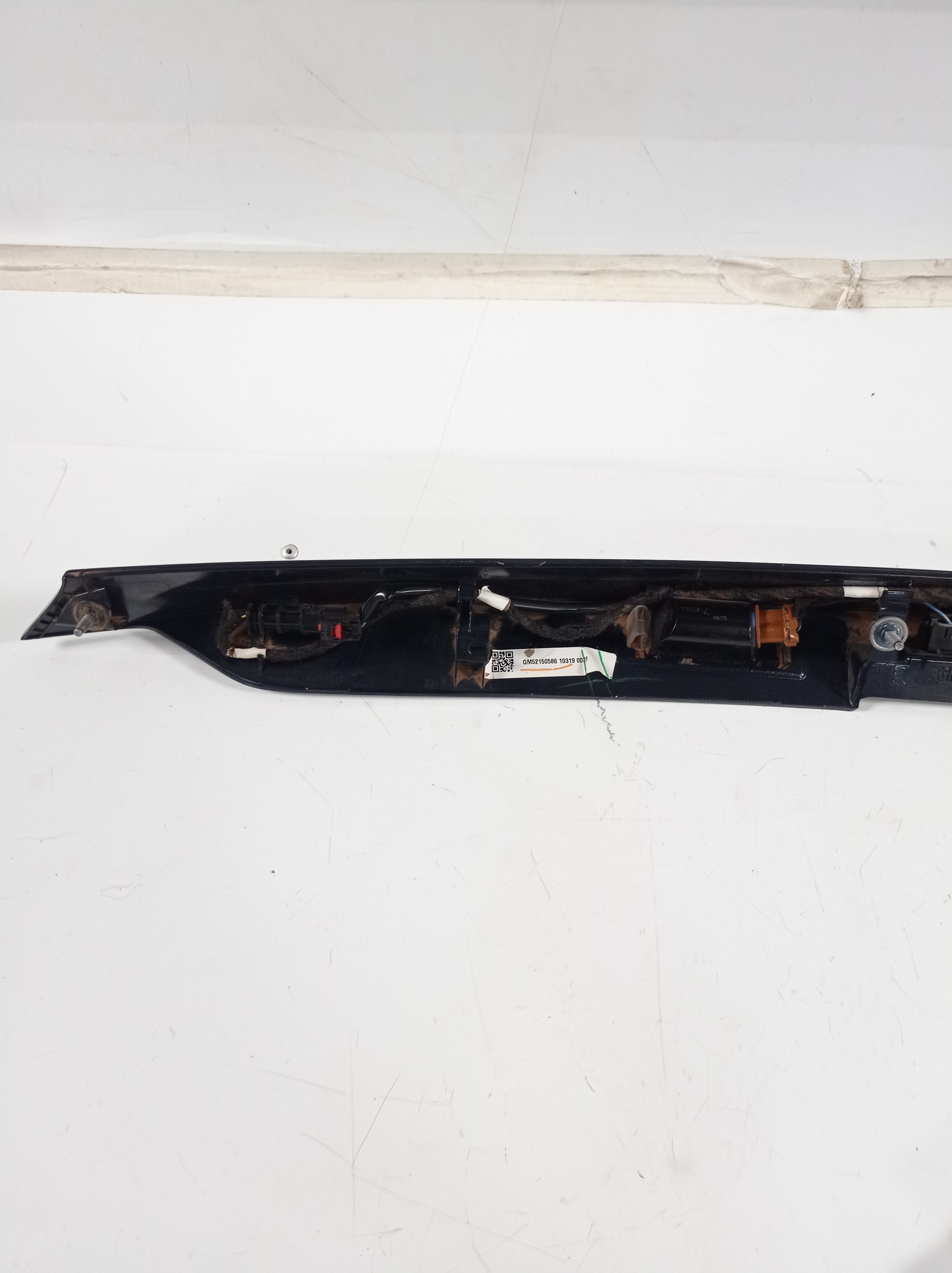 Moldura Tampa Traseira Gm Spin 2019 2020 Original 9