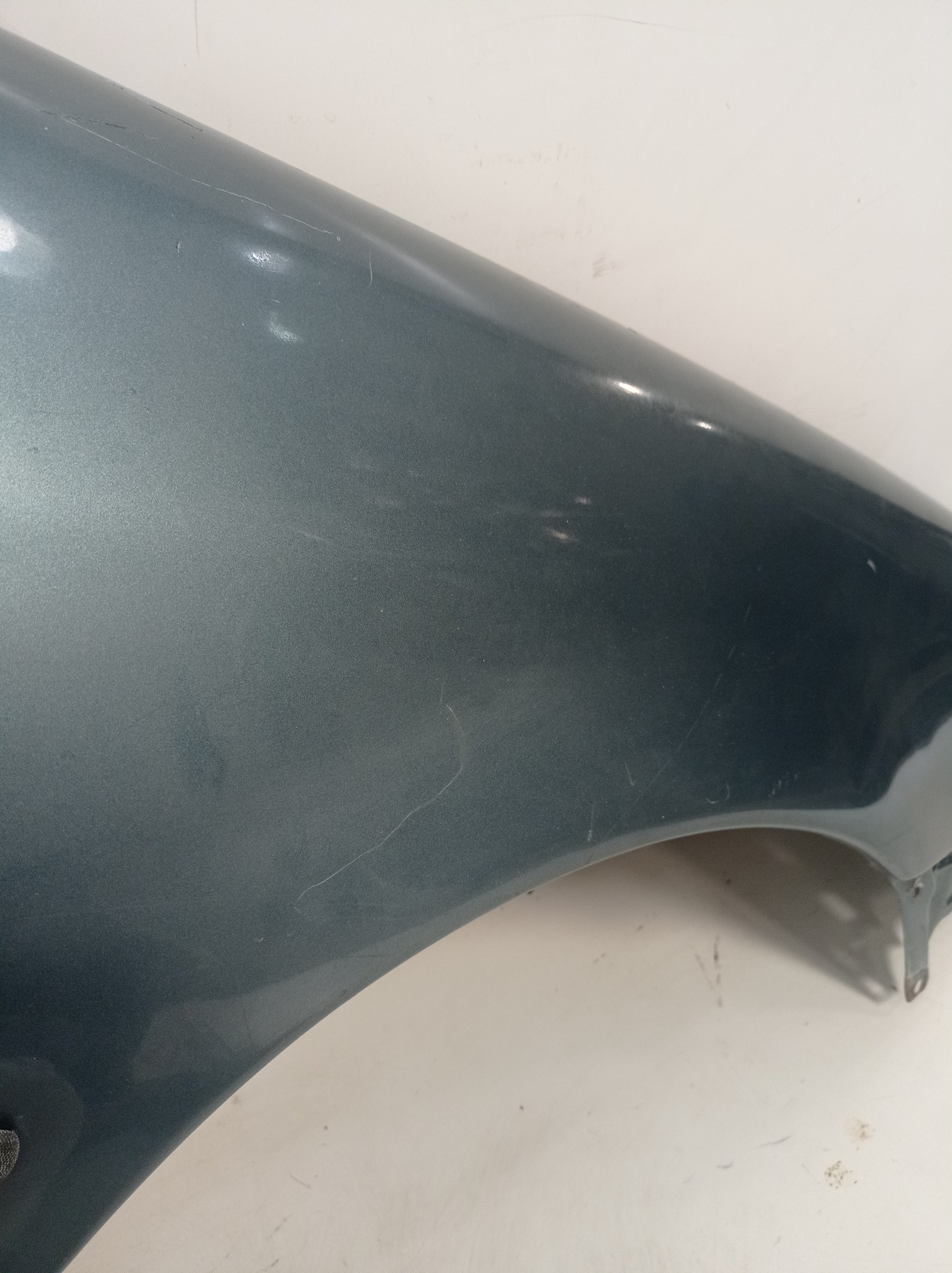 Paralama Direito Volkswagen Gol 2001 Original 4
