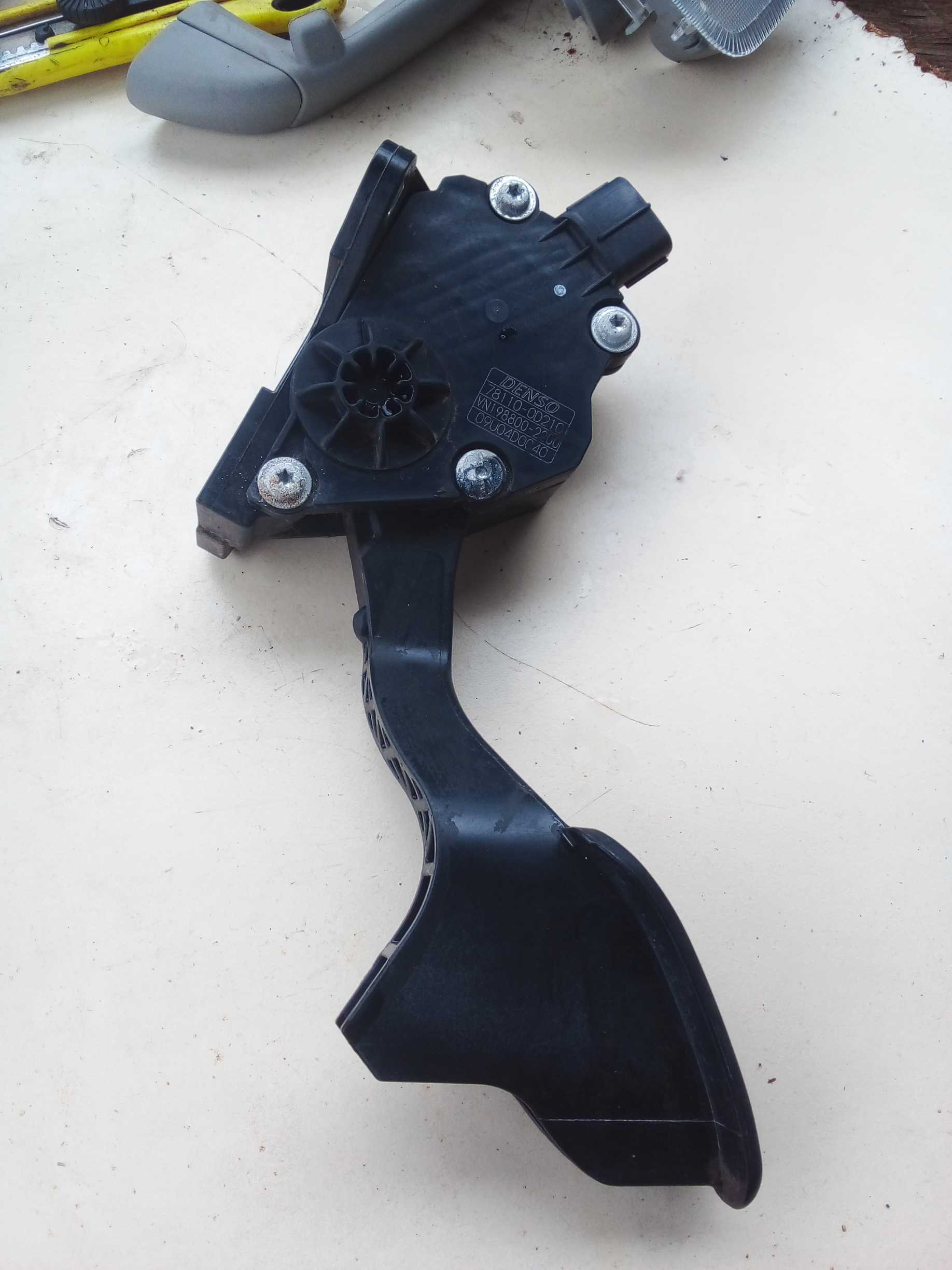 PEDAL ACELERADOR ETIOS 1.5 781100D210 1
