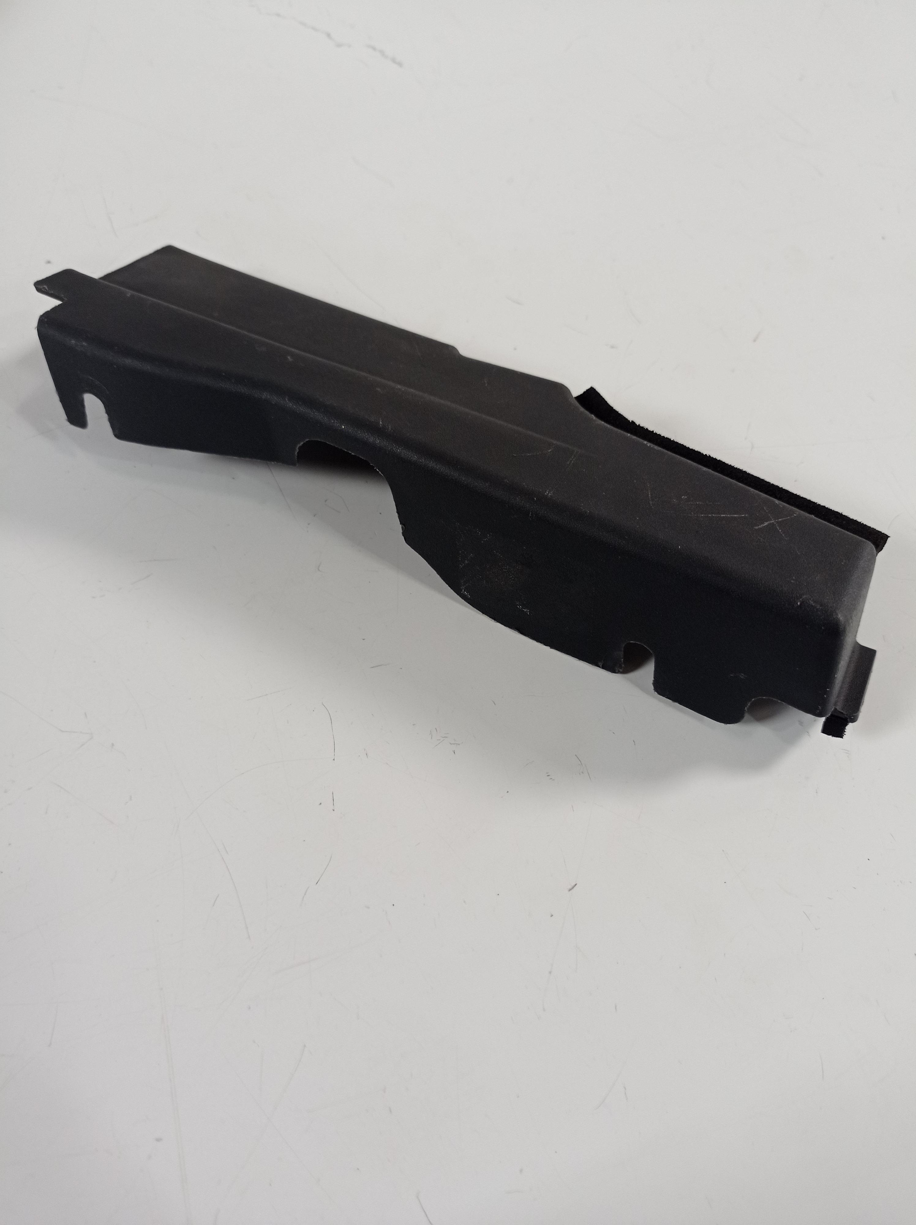 94779950 Protetor Paralama Diant Esq Gm Cobalt 2011 A 2017 2