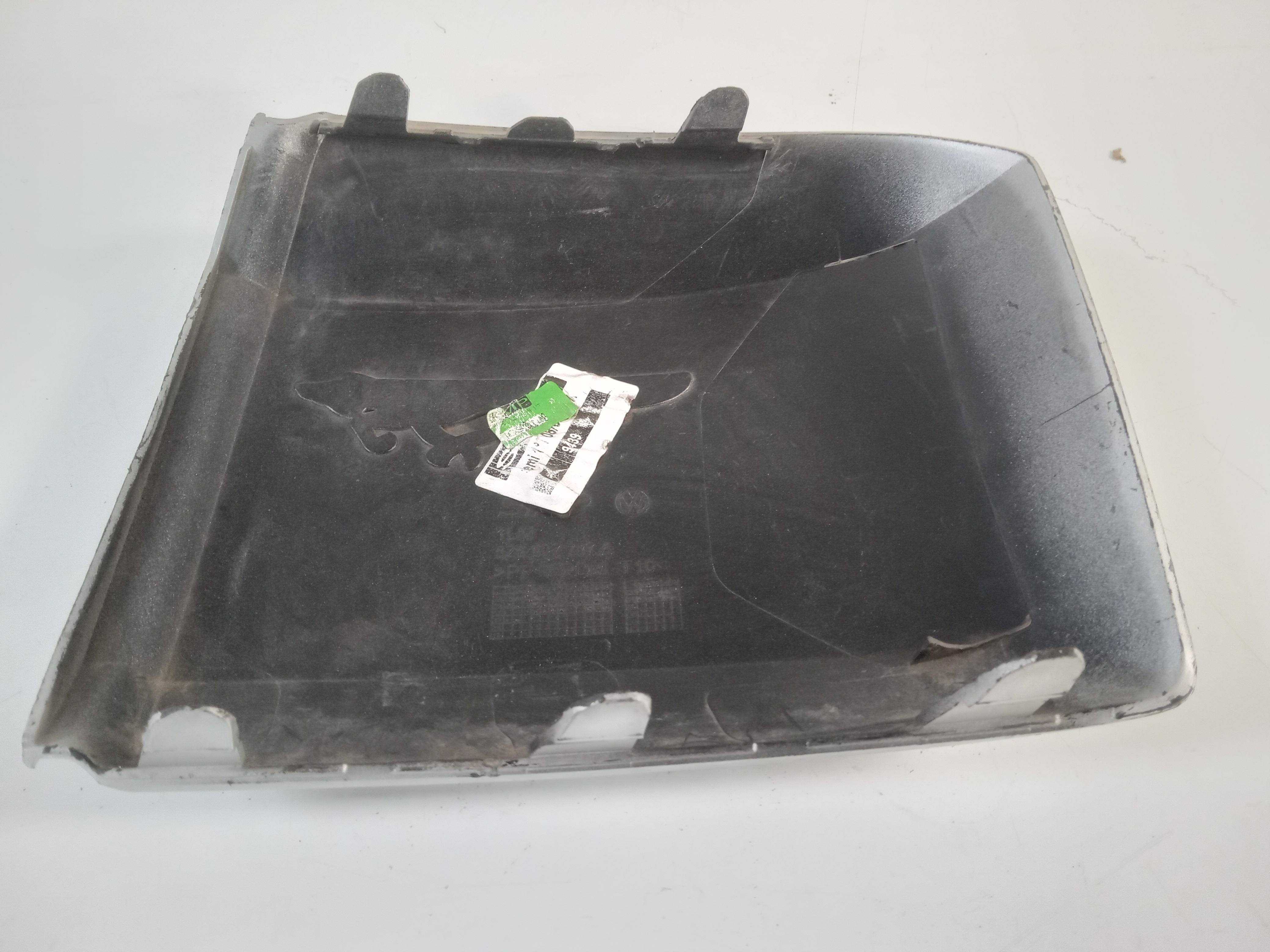 Moldura Esquerda Estepe Vw Crossfox Original 5z6807787a 3