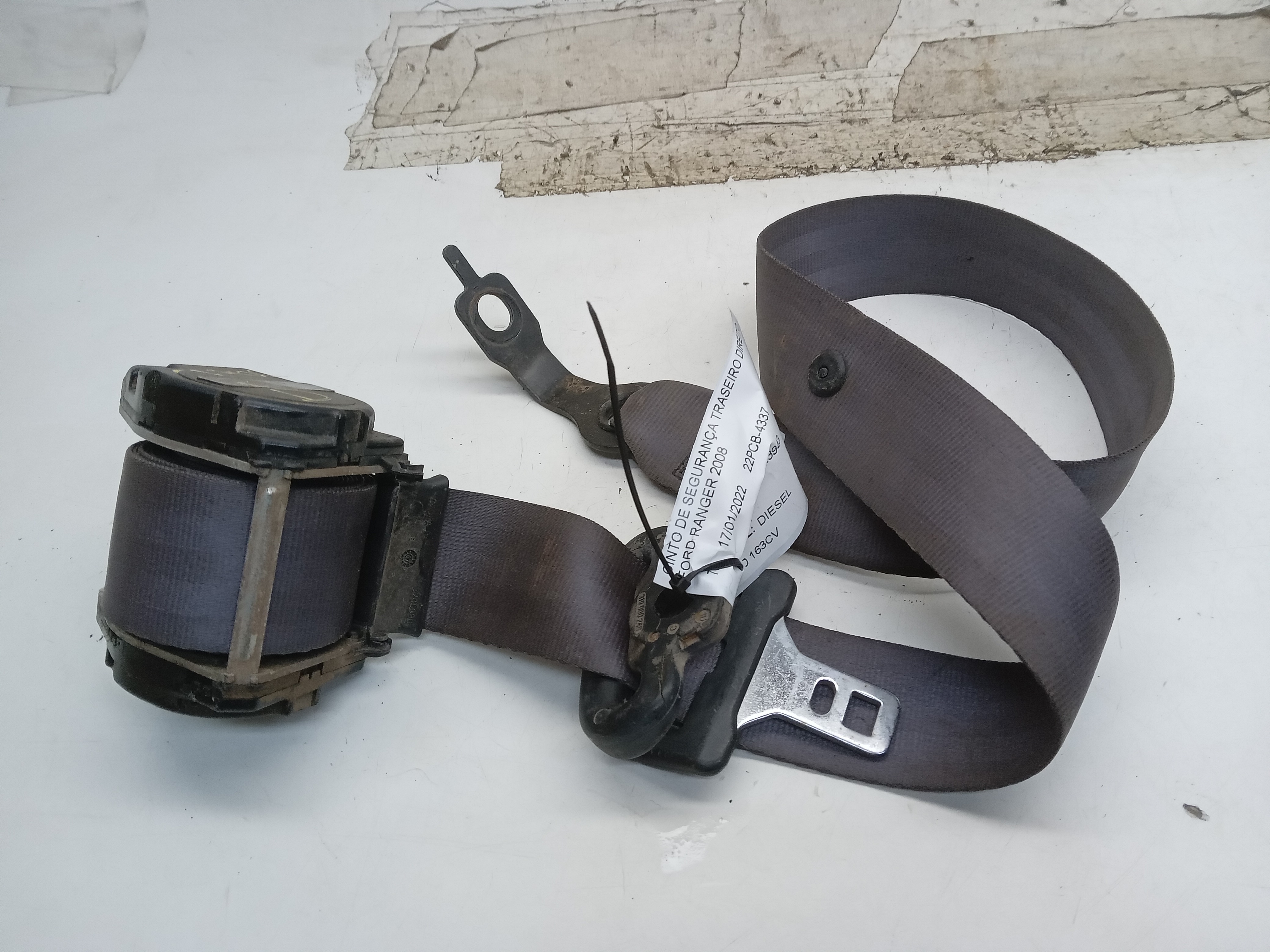 CINTO DE SEGURANÇA TRASEIRO DIREITO FORD RANGER 2008