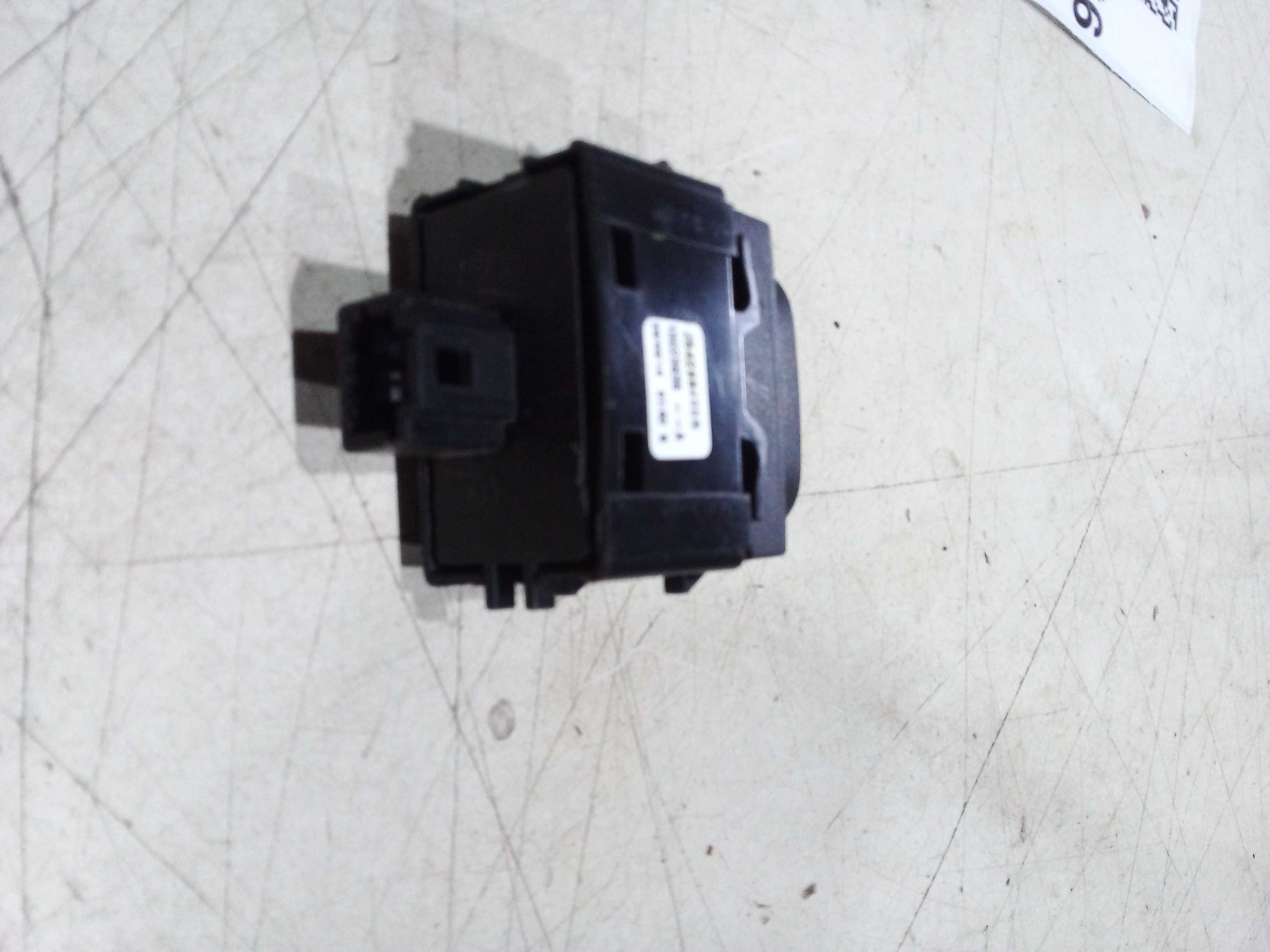 BOTÃO TRAVA ELÉTRICA JETTA 2016 254296400R 2