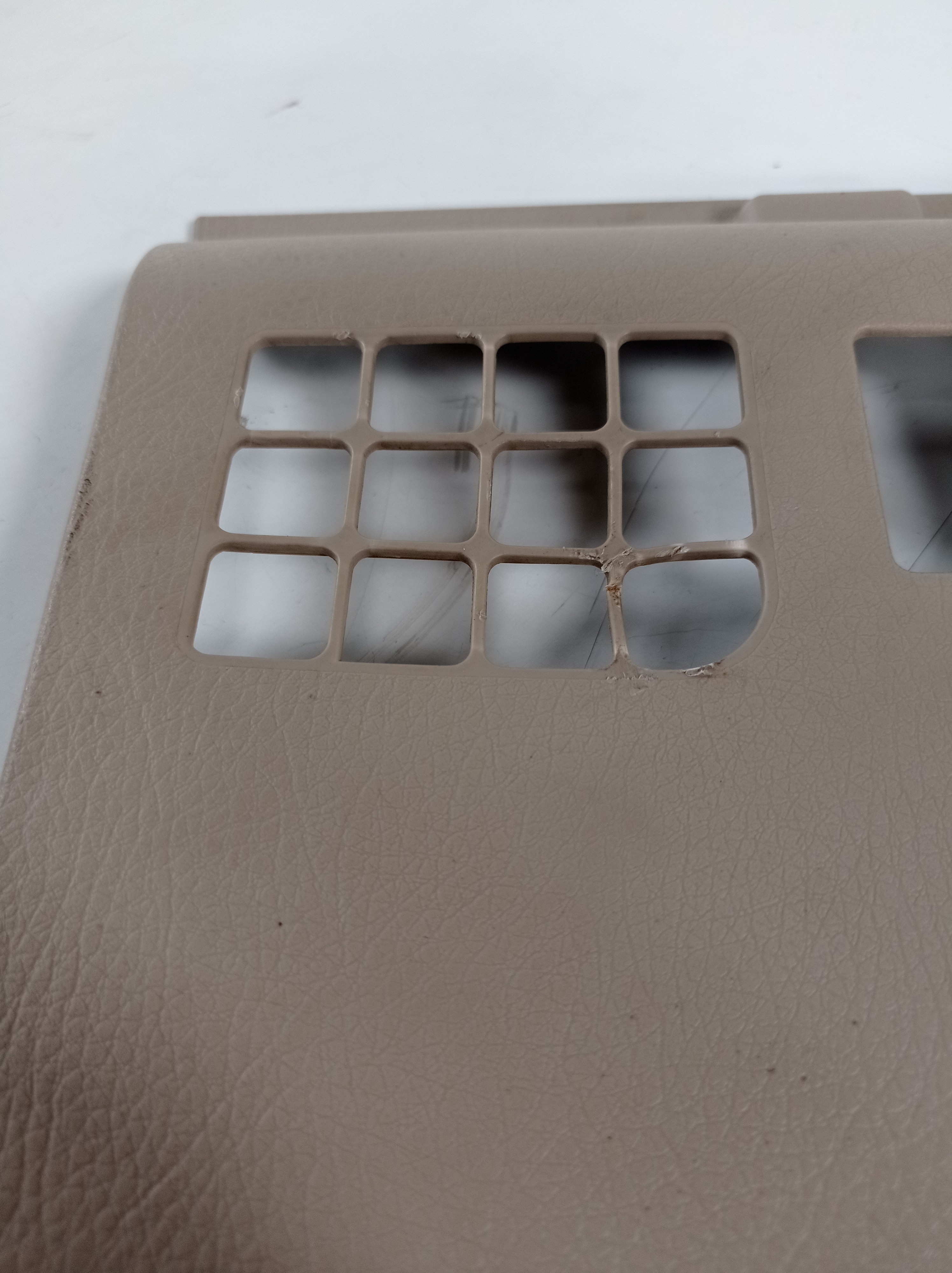 972852p010 Acabamento Inferior Painel Kia Sorento 2011 7
