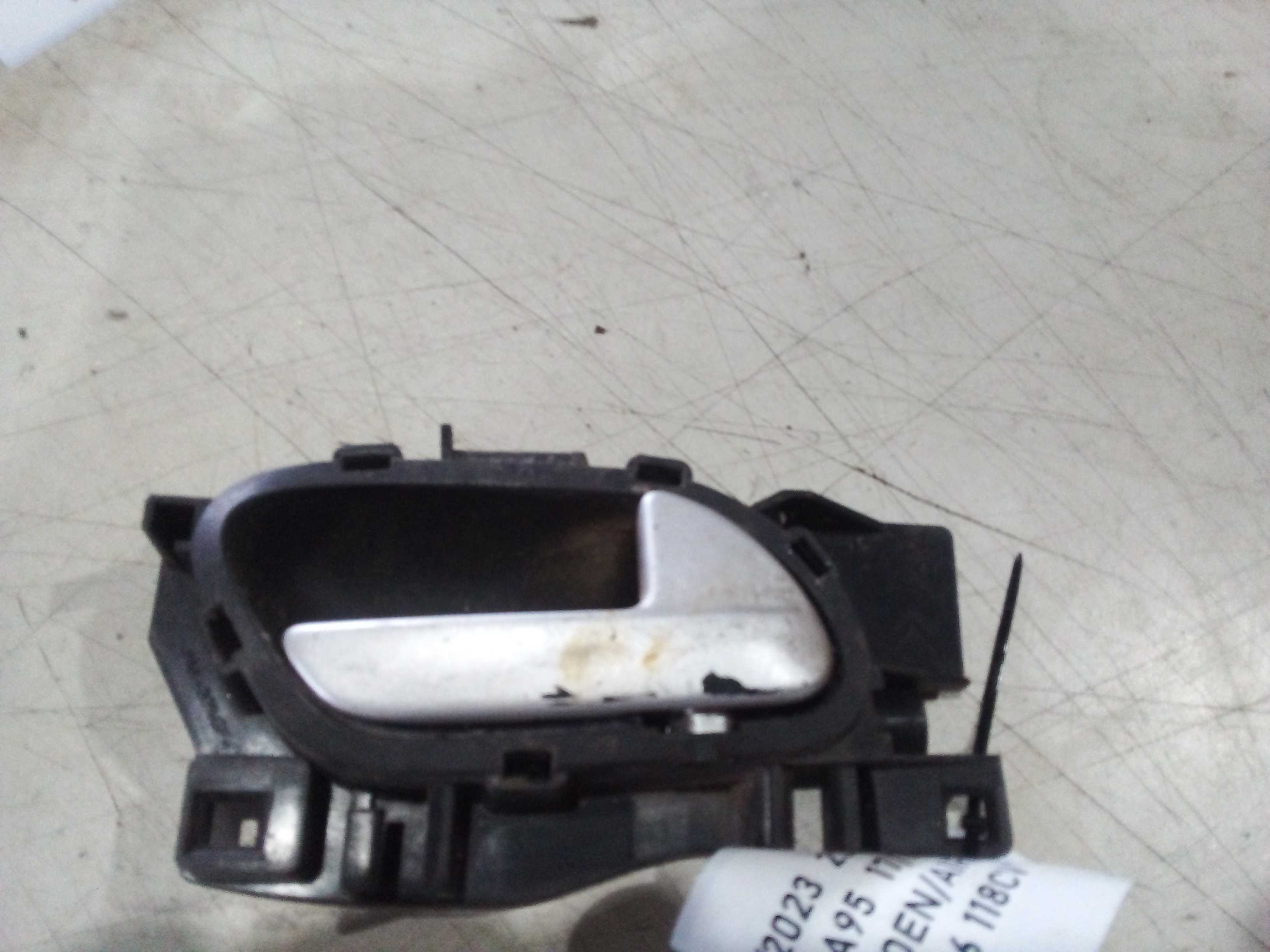 MAÇANETA INTERNA PORTA DIREITA AIRCROSS 2017 96802455VV 2