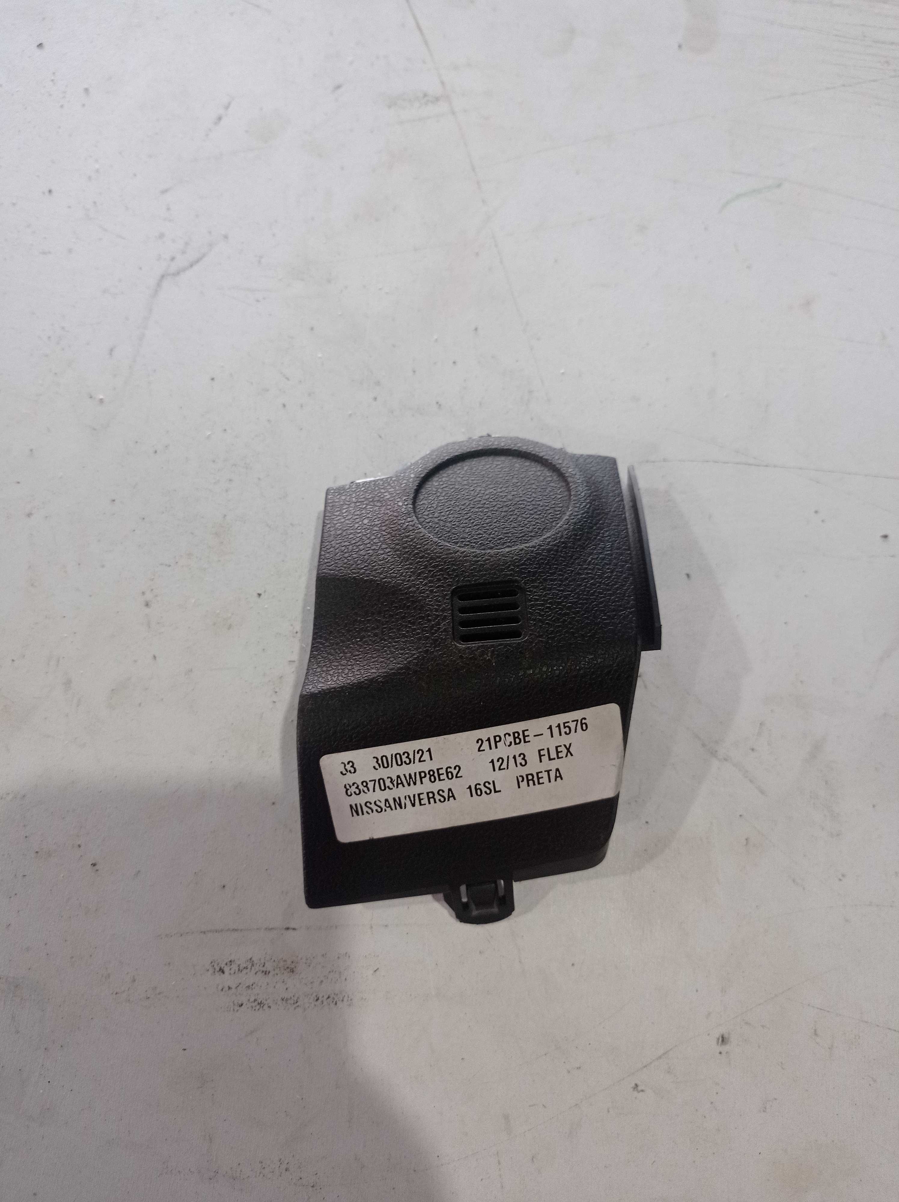 MOLDURA CAPA ACABAMENTO PAINEL NISSAN MARCH VERSA 2014