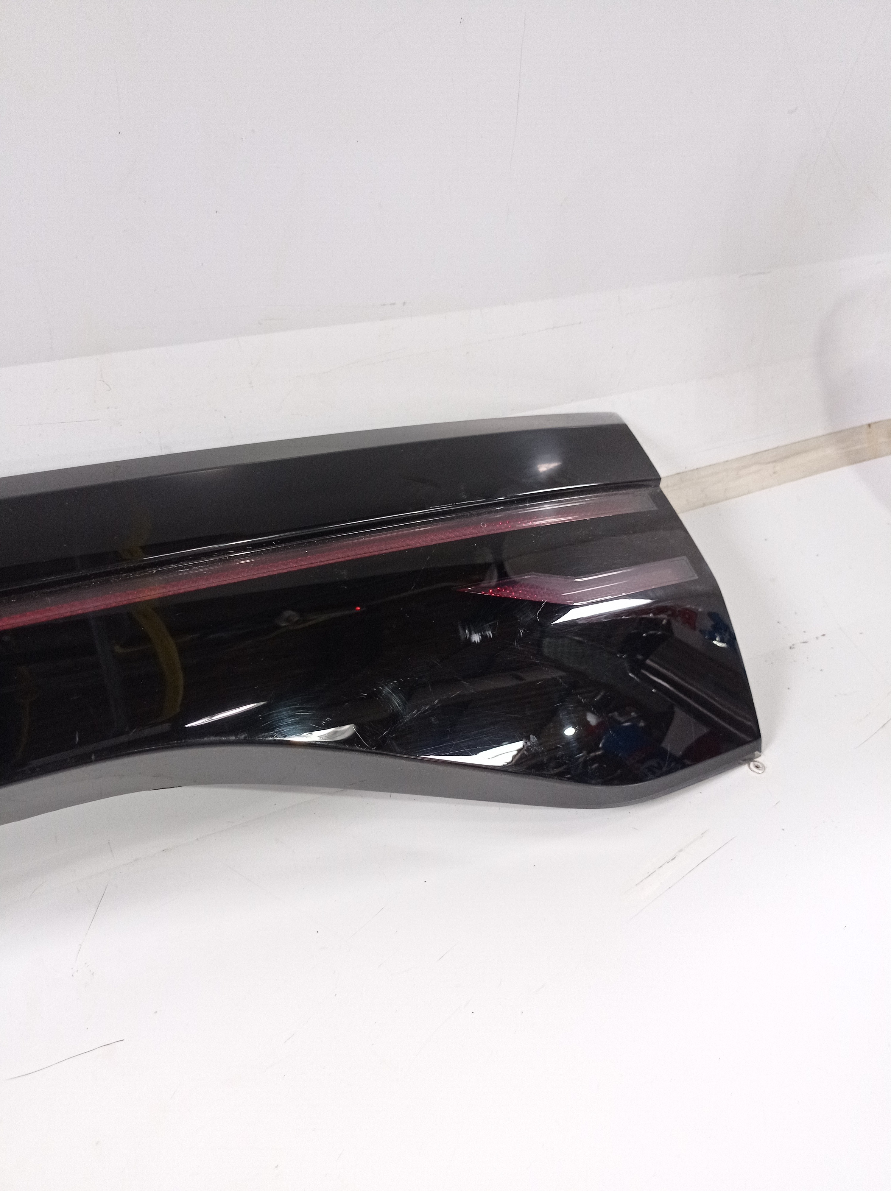 Moldura Aplique Tampa Traseira Vw Tcross 2018 4