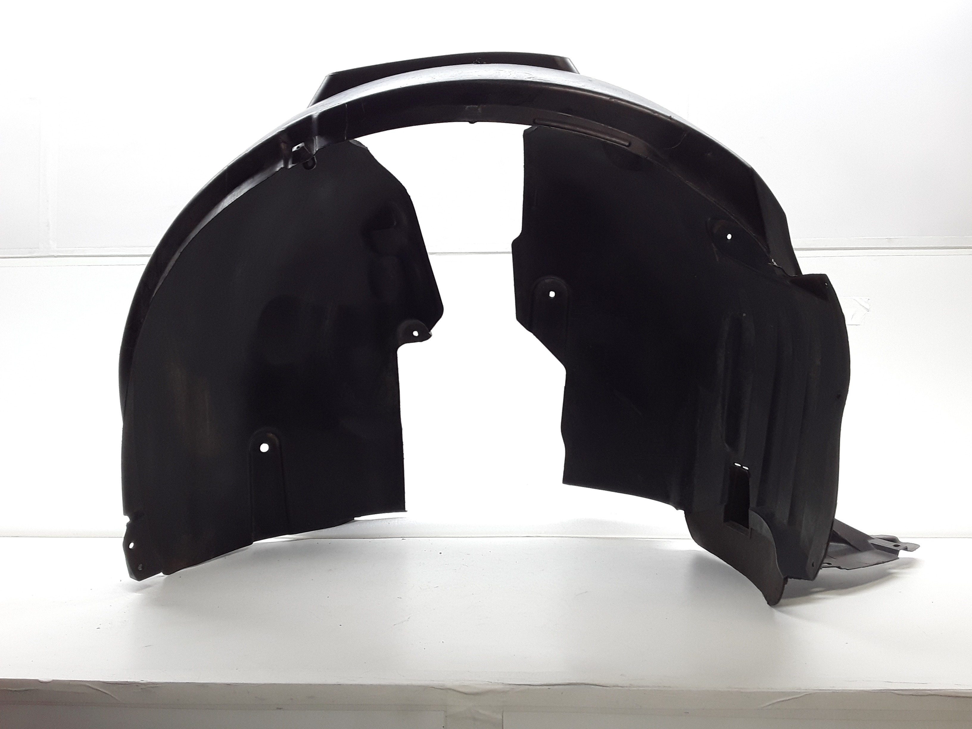 8v0821172  Parabarro Diant LD Audi A3 2012  PARA RECUPERAR 1