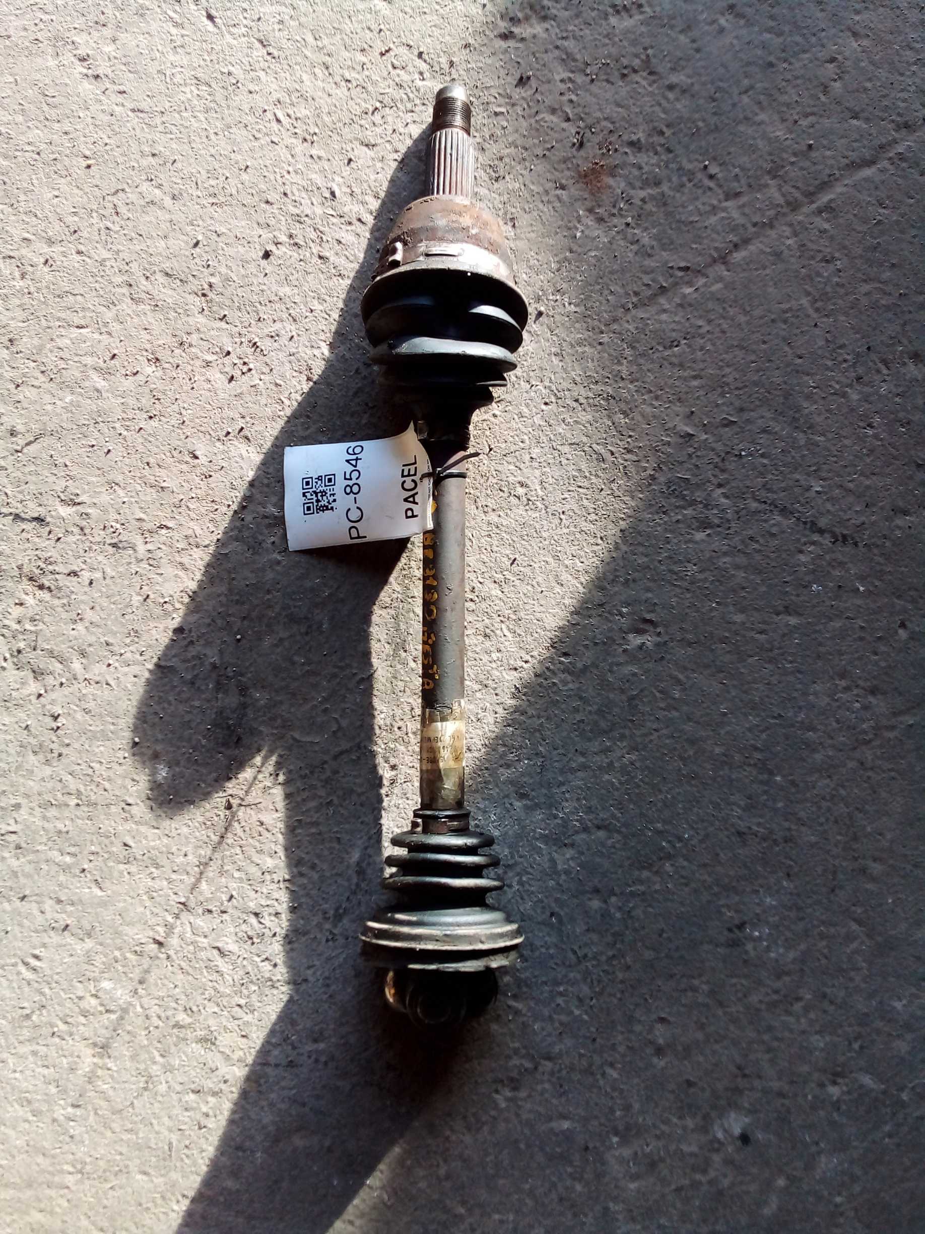 Semi-eixo Ford fiesta GL 2001 1