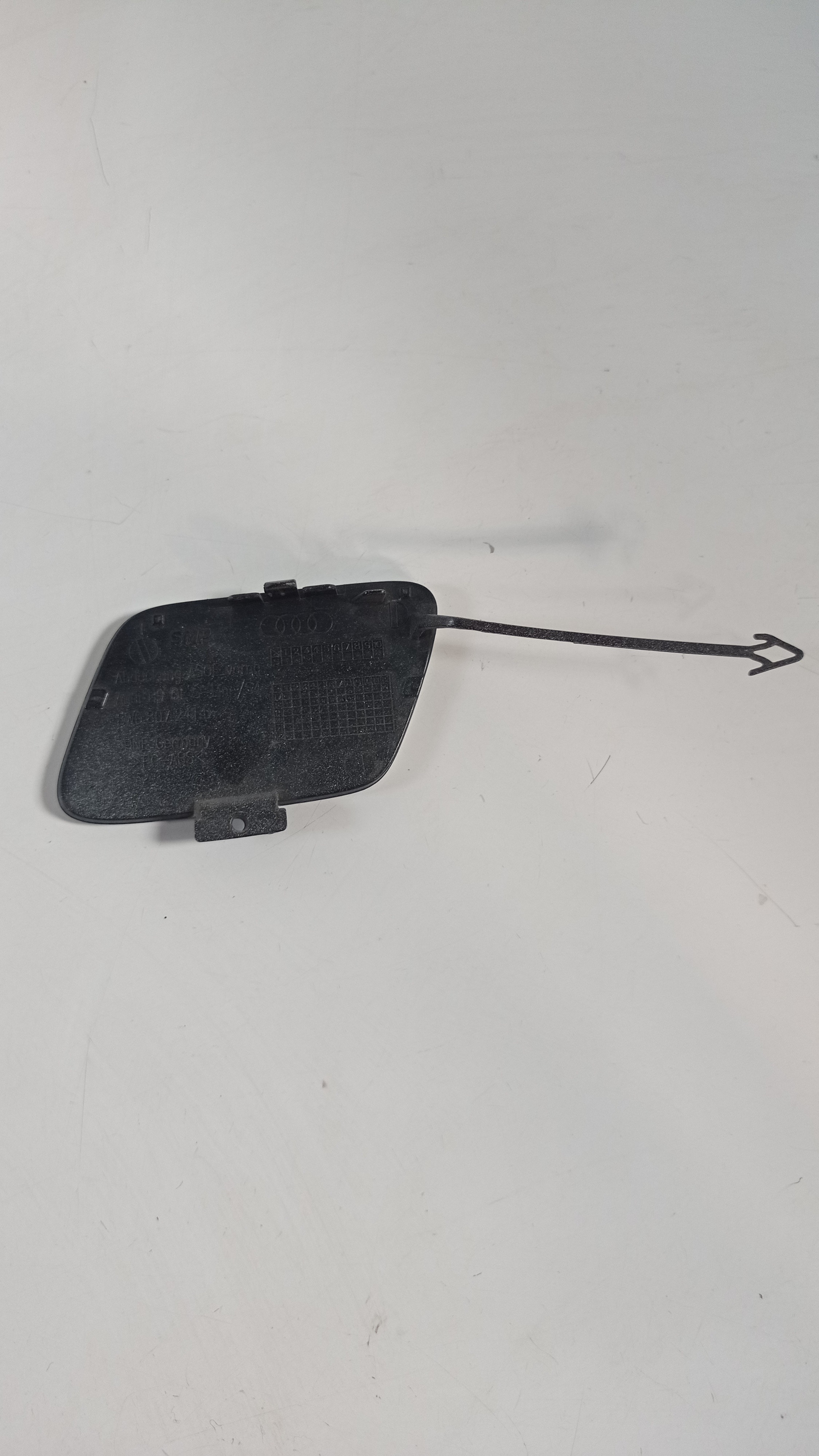8w0807241d Tampa Reboque Parachoque Diant Audi A4 S4 17/19 3