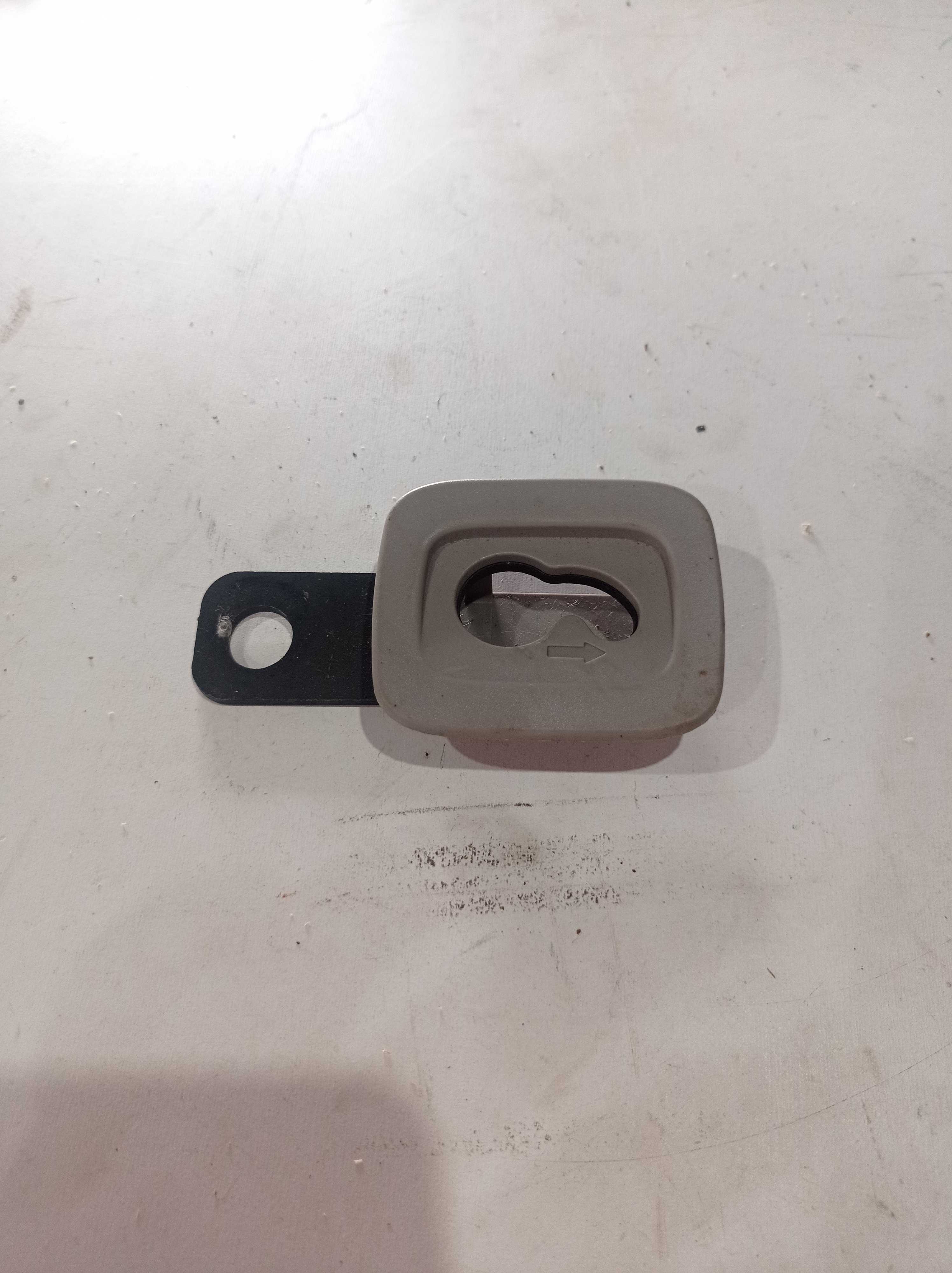 SUPORTE ESQUERDO COBERTURA TETO VOLVO XC60 2010 1