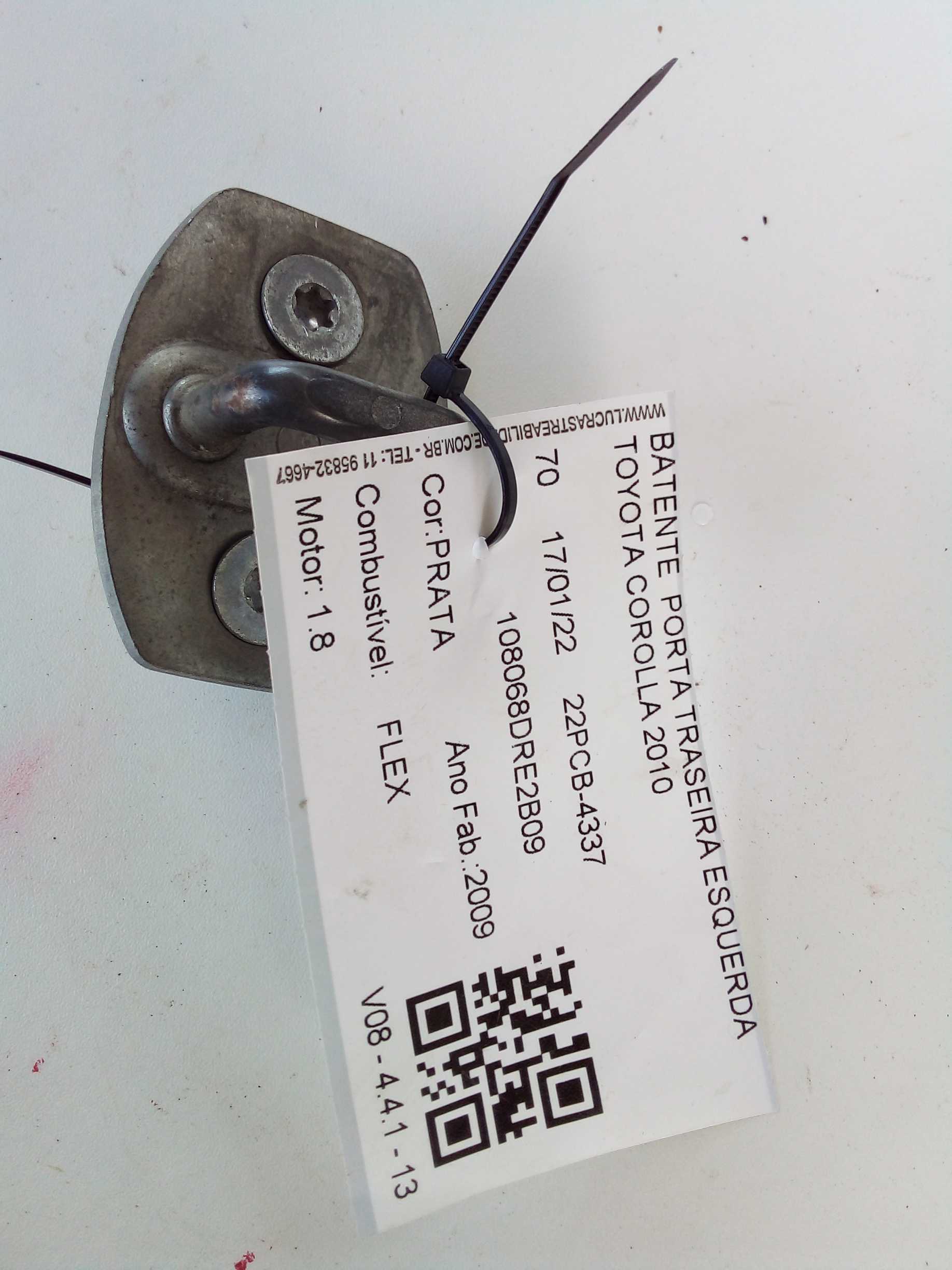 BATENTE PORTA TRASEIRA LE TOYOTA COROLLA 2010
