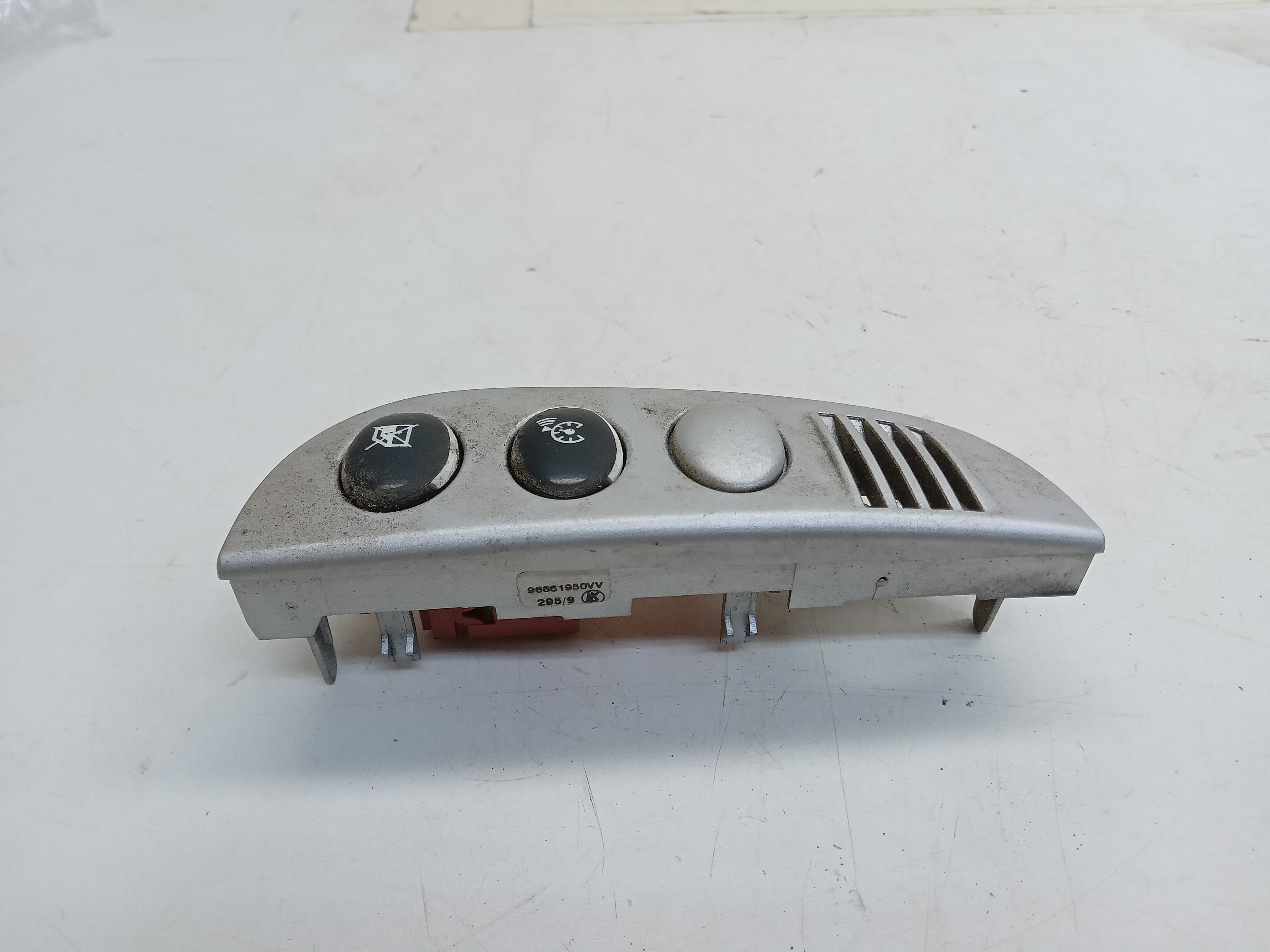 COMANDOS E CONTROLES DO SOM Citroën C3 2009
