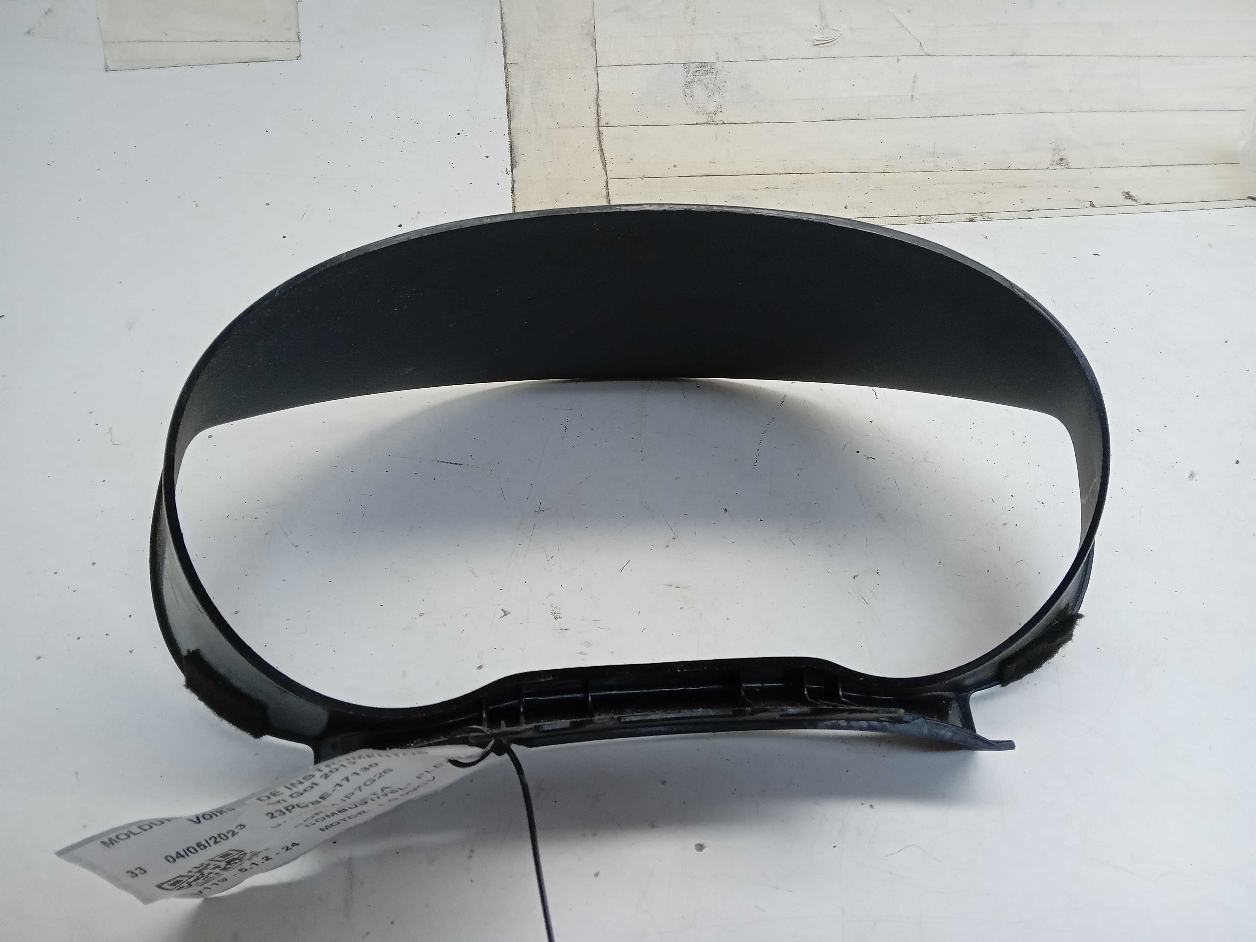 MOLDURA PAINEL INSTRUMENTOS Volkswagen Gol 2012 2