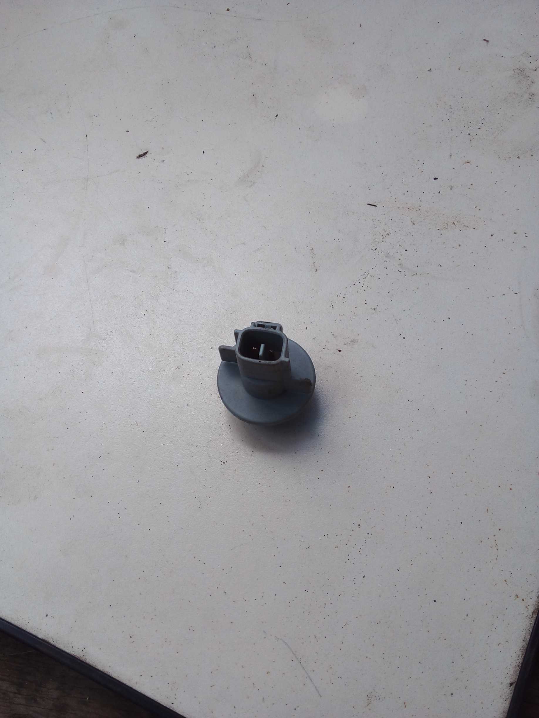 SOQUETE FAROL DIANTEITO ETIIS 2018