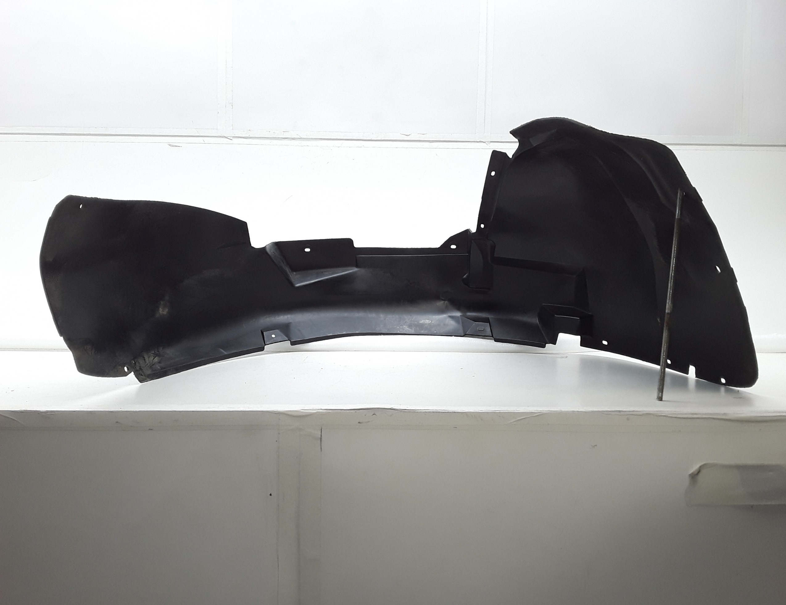 3B0809961D  Parabarro Diant LE VW Passat 2003 P RECUPERAR 4