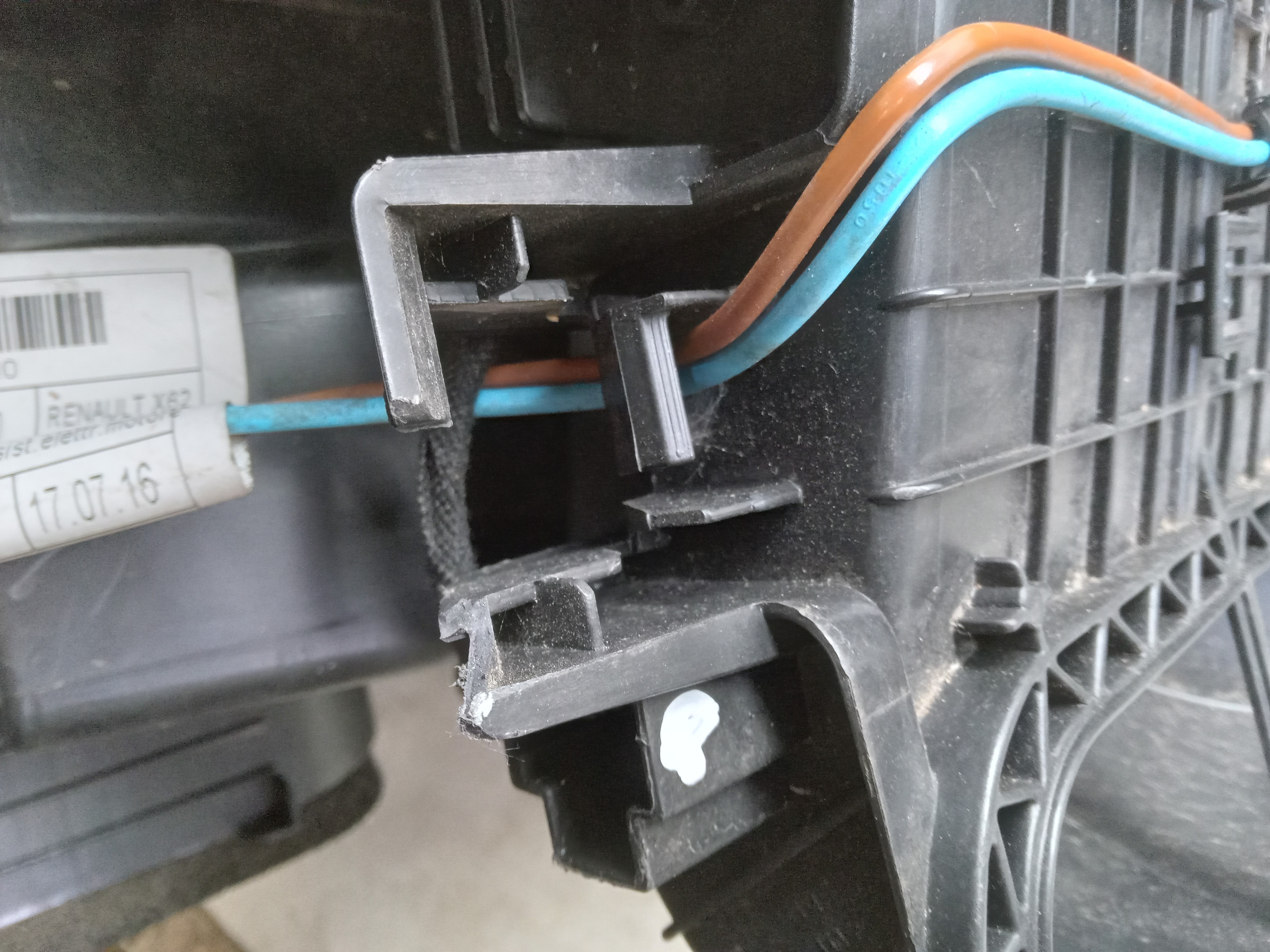 CAIXA DE AR FORÇADO RENAULT MASTER 2021 10