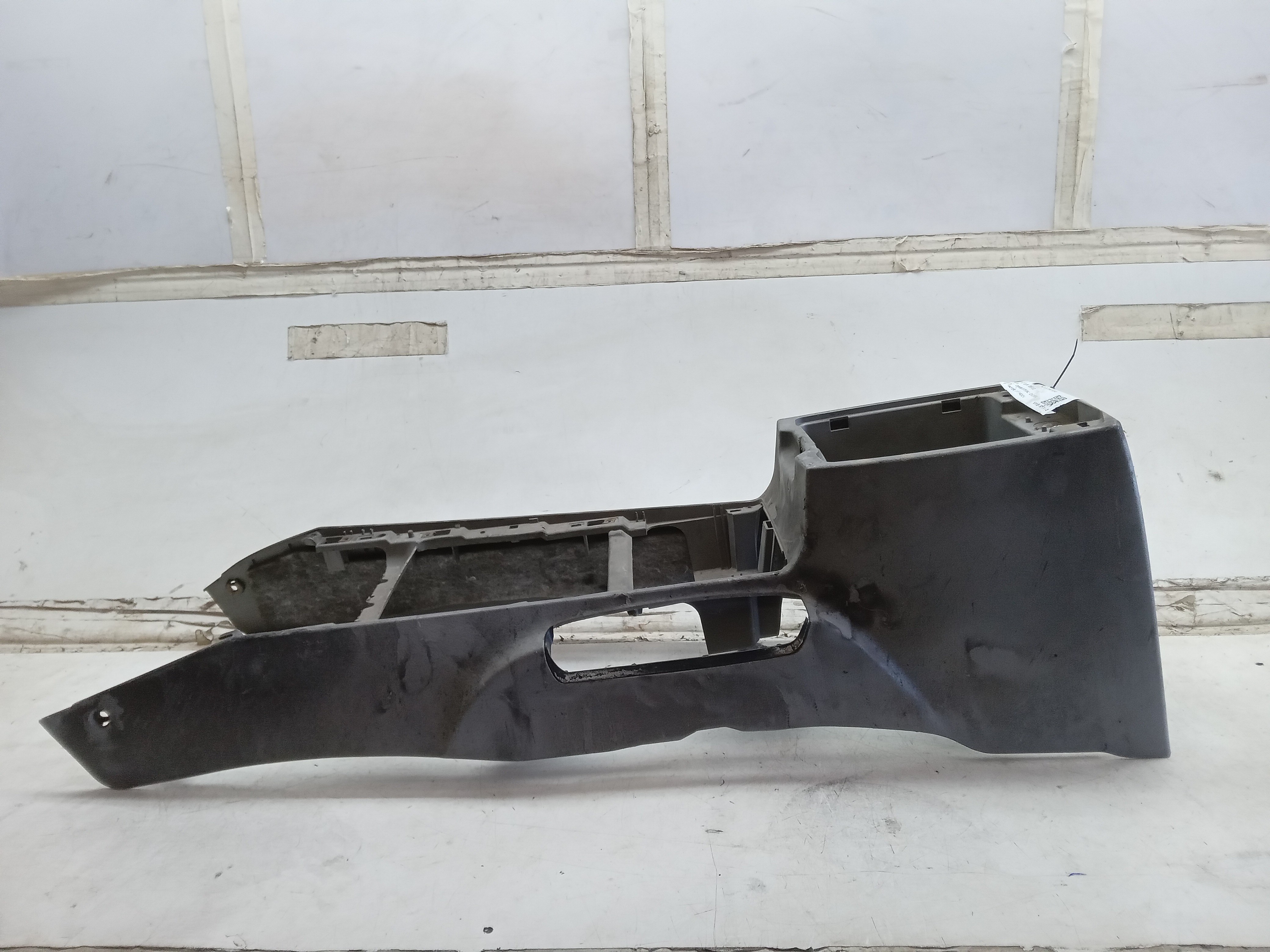 CONSOLE CENTRAL KIA SORENTO 2009 2