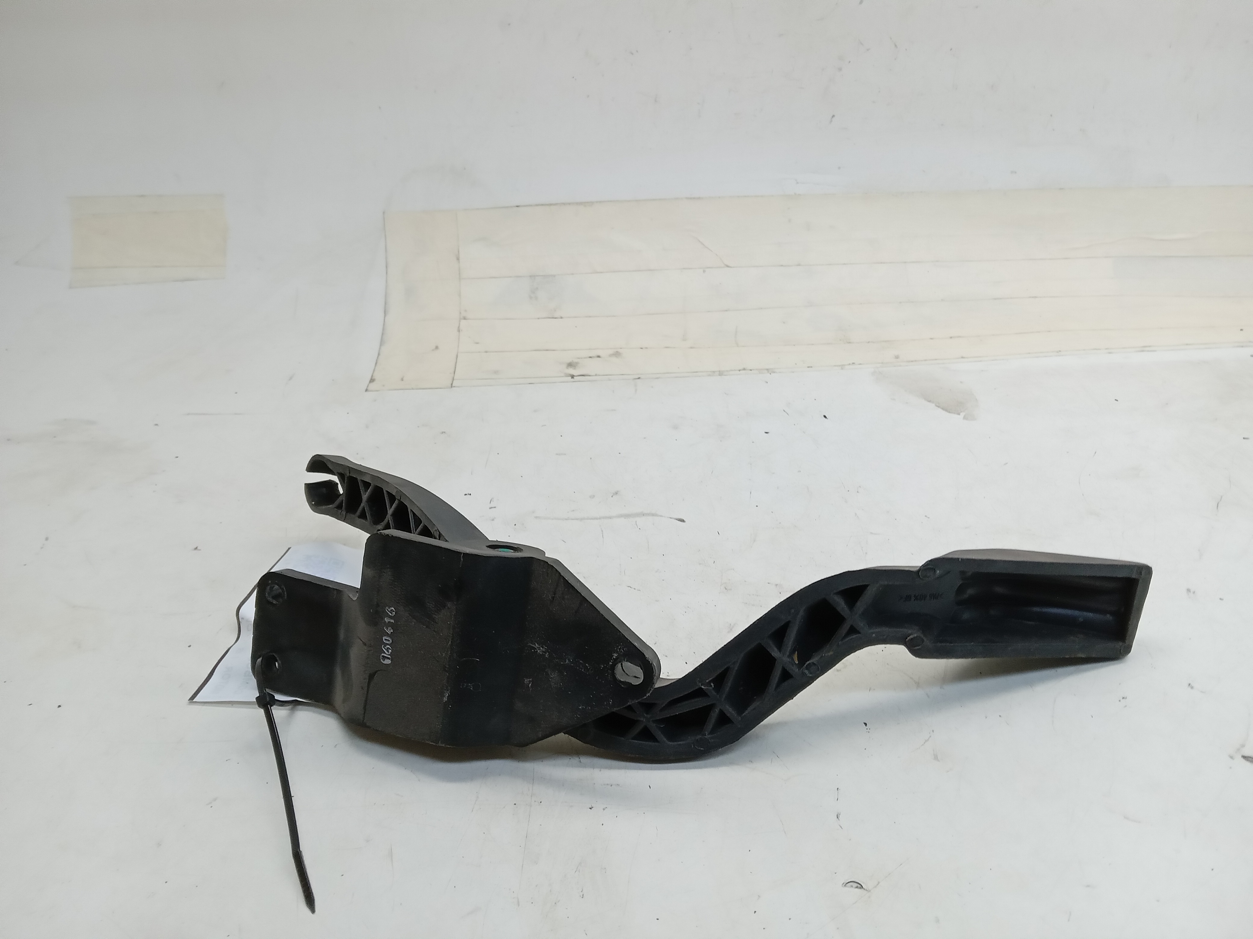 PEDAL ACELERADOR FORD FIESTA SEDAN 2014 2