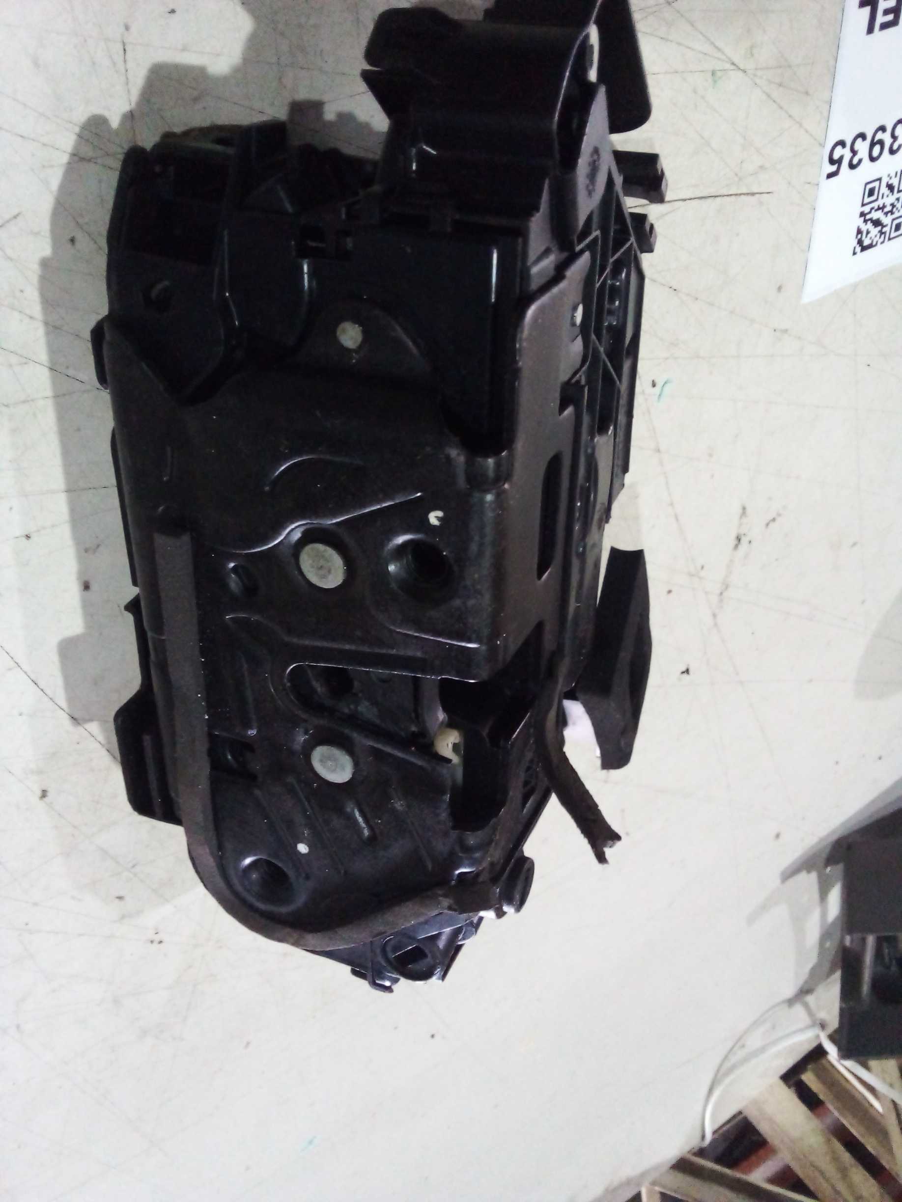 FECHADURA PORTA TRÁS DIREITA JETTA 2019 5NN839016 2