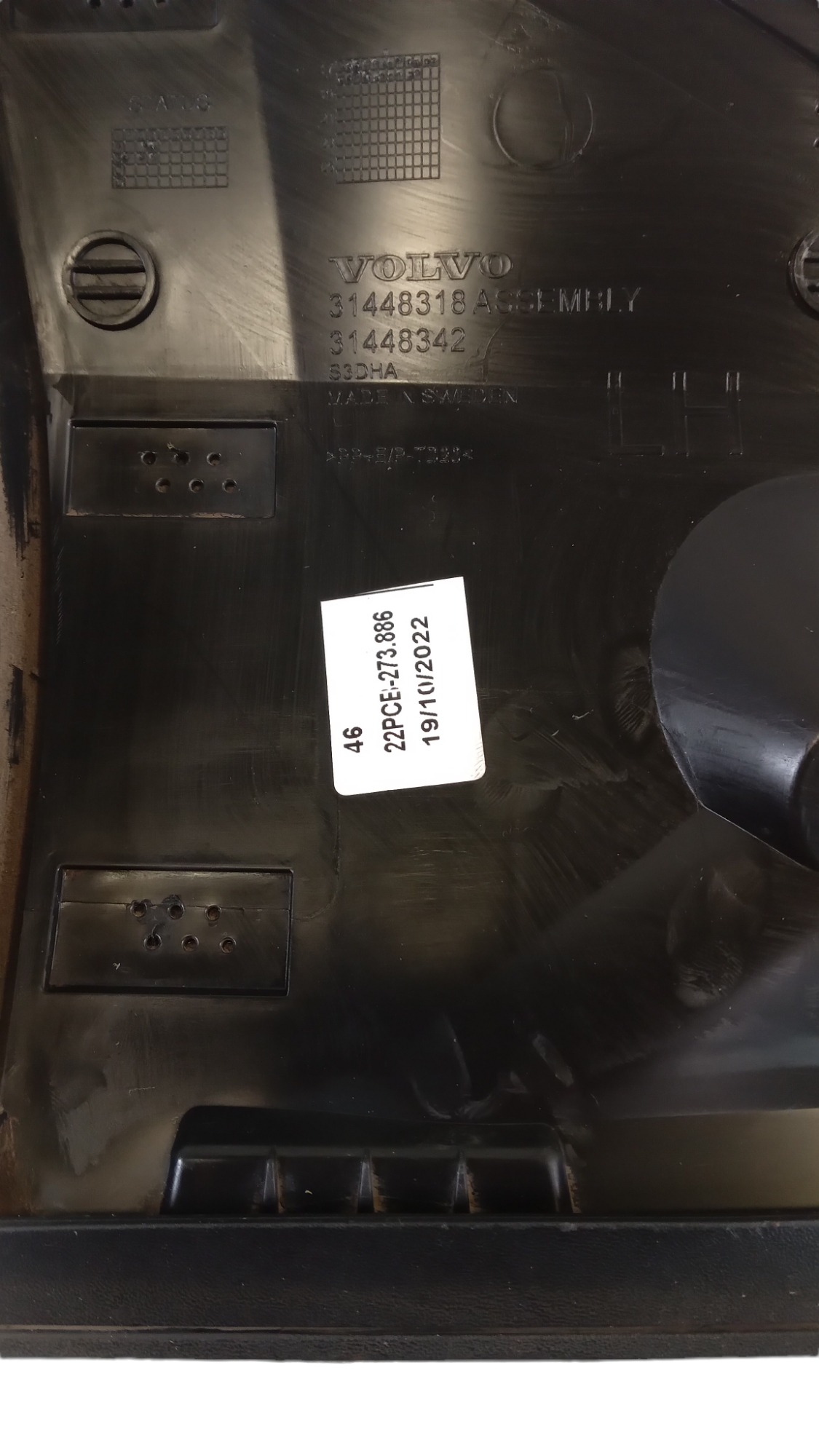 Acabamento Friso Porta Tras Esquerda Volvo Xc40 2017 2018 3