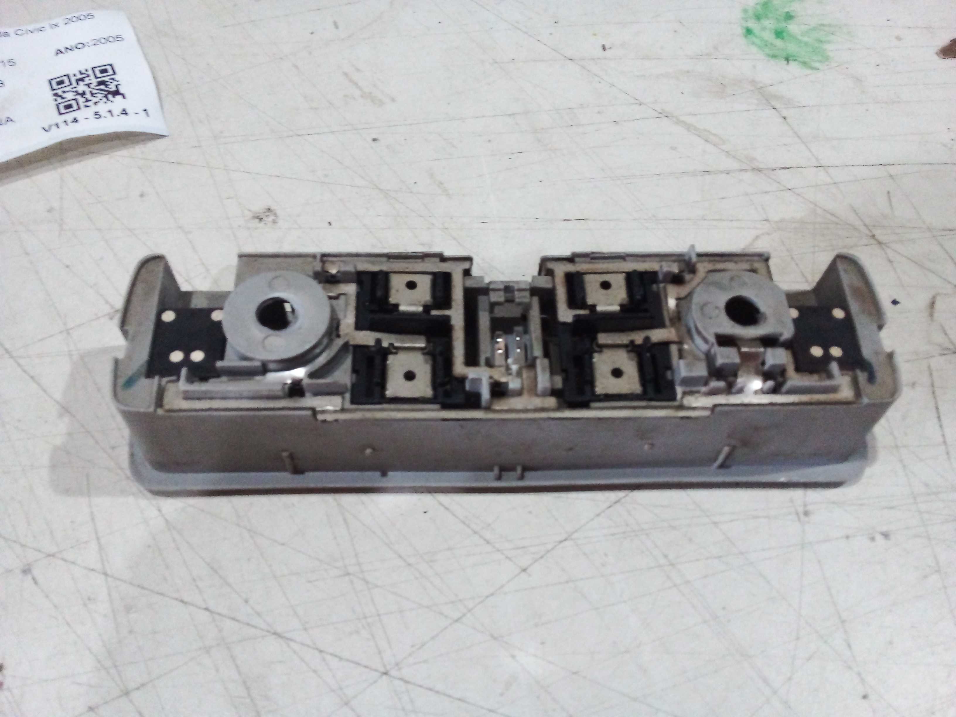 LUZ DE TETO FRONTAL Honda Civic lx 2005  05961 2