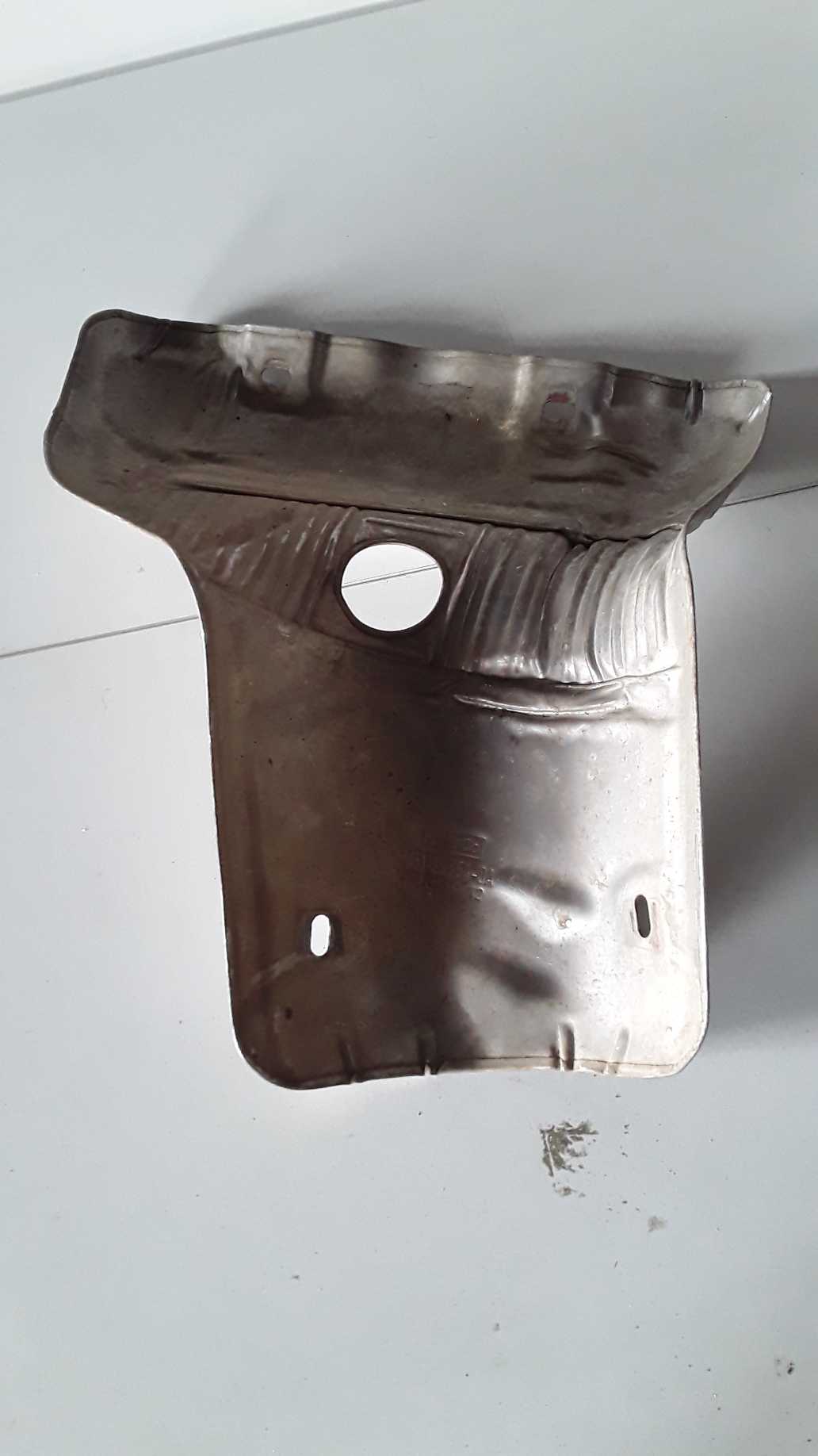 5m519n454 Capa Defletor Calor Ford Focus 2012/2013 2