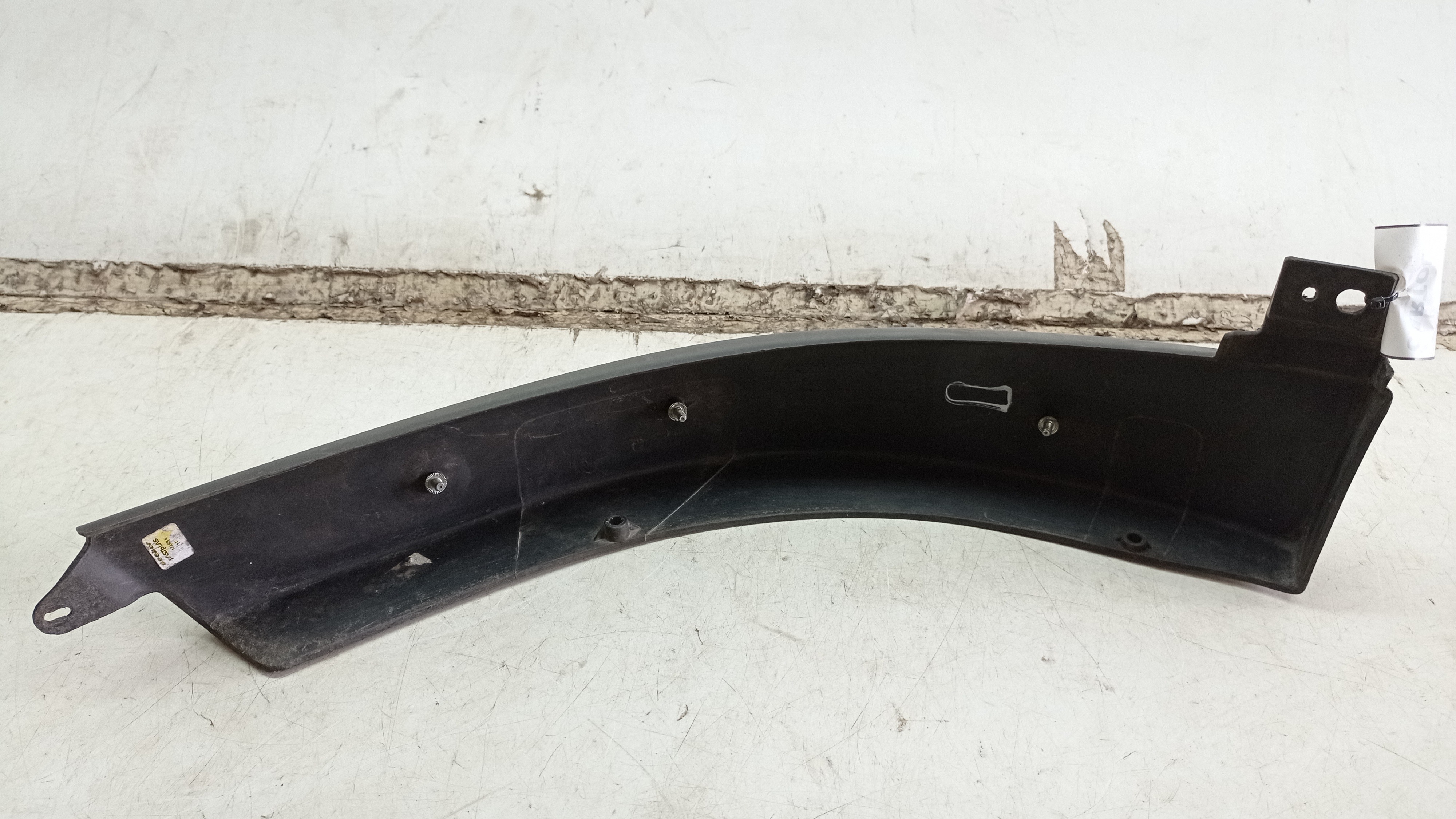 Moldura Direita Parachoque Peugeot 206 ano 2007 4