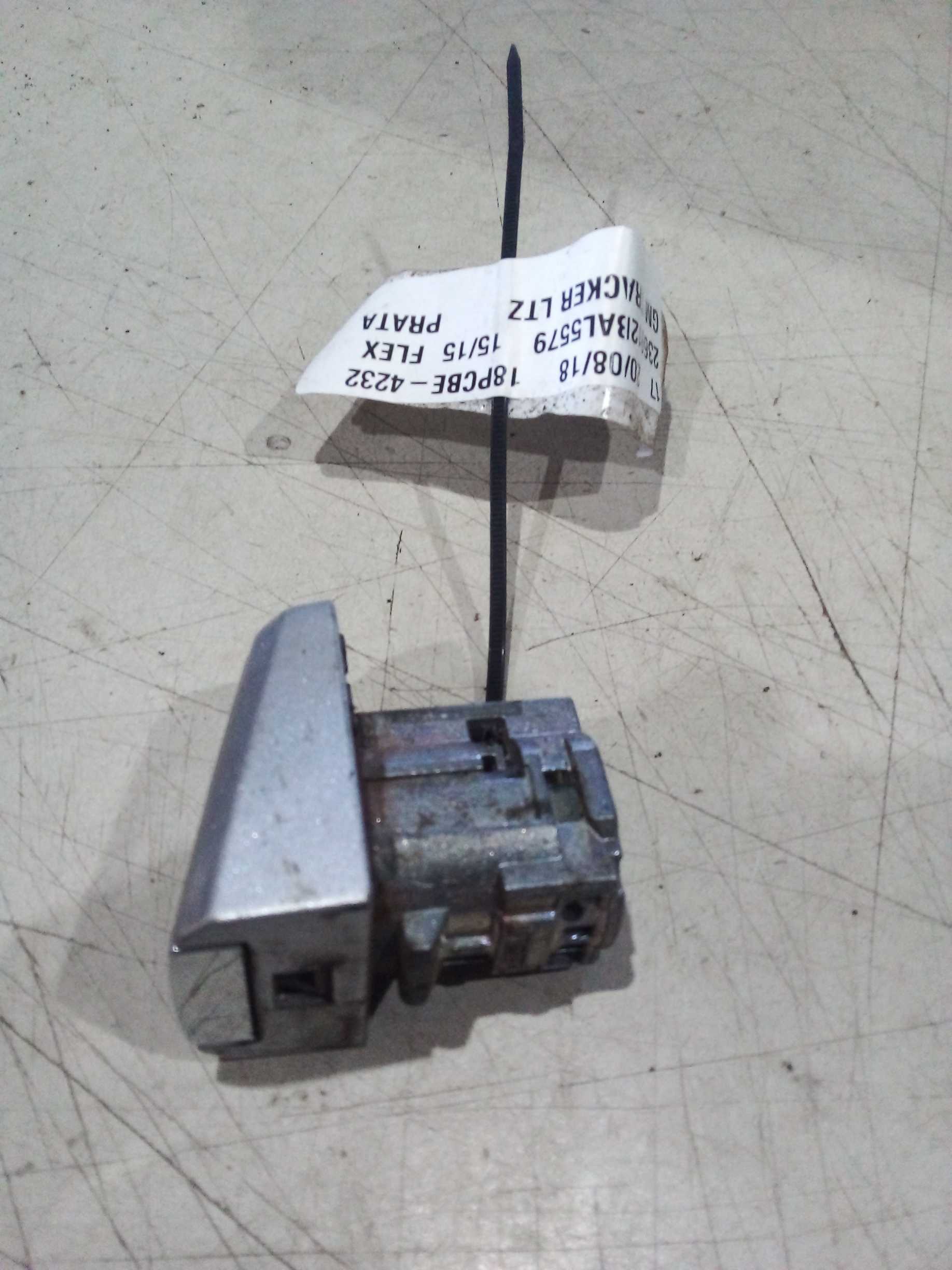 MIOLO PORTA TRACKER 2015 508252 2