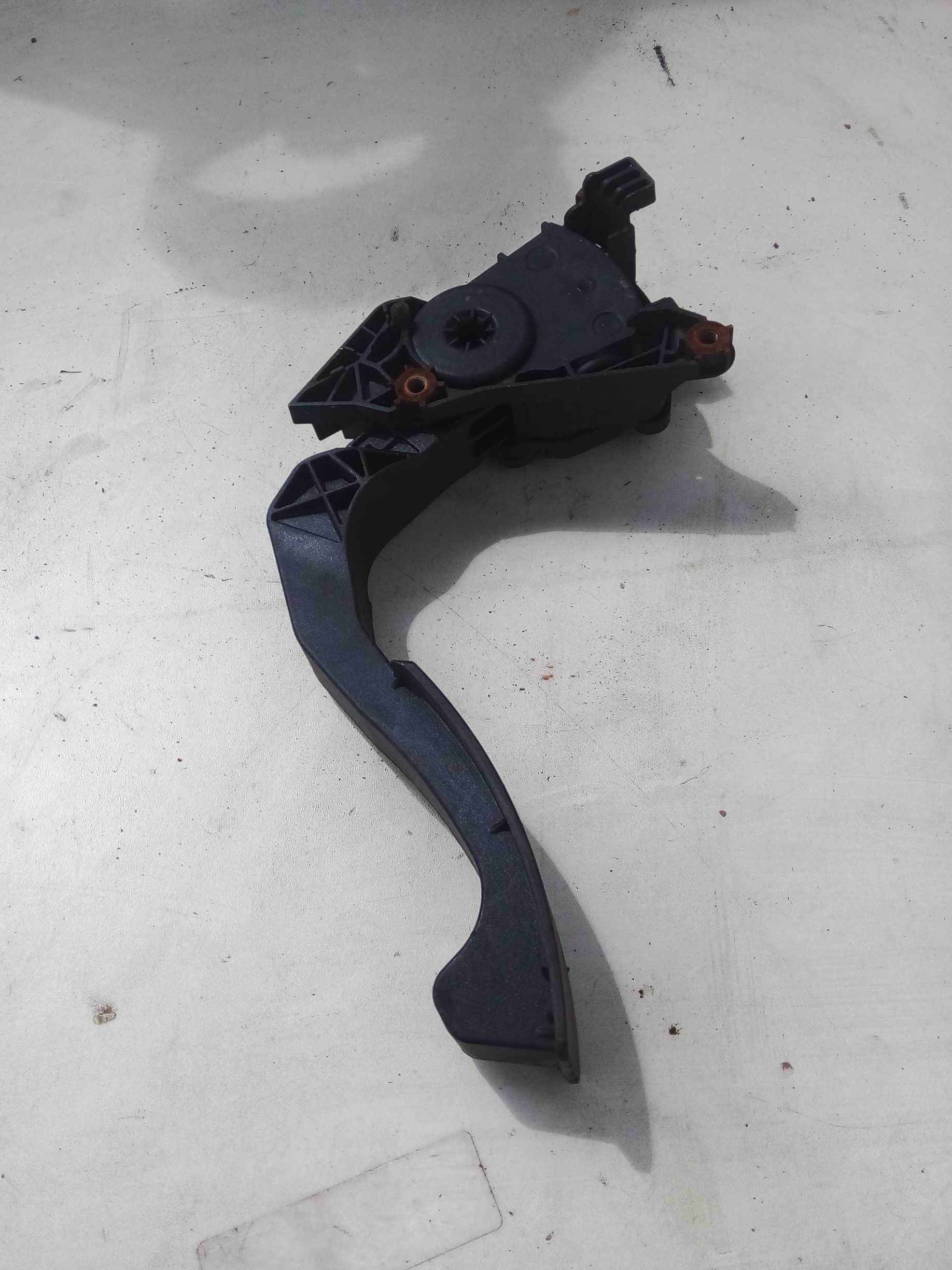 PEDAL ACELERADOR DUSTER 2017 MOTOR 1.6  6PV00997803 1