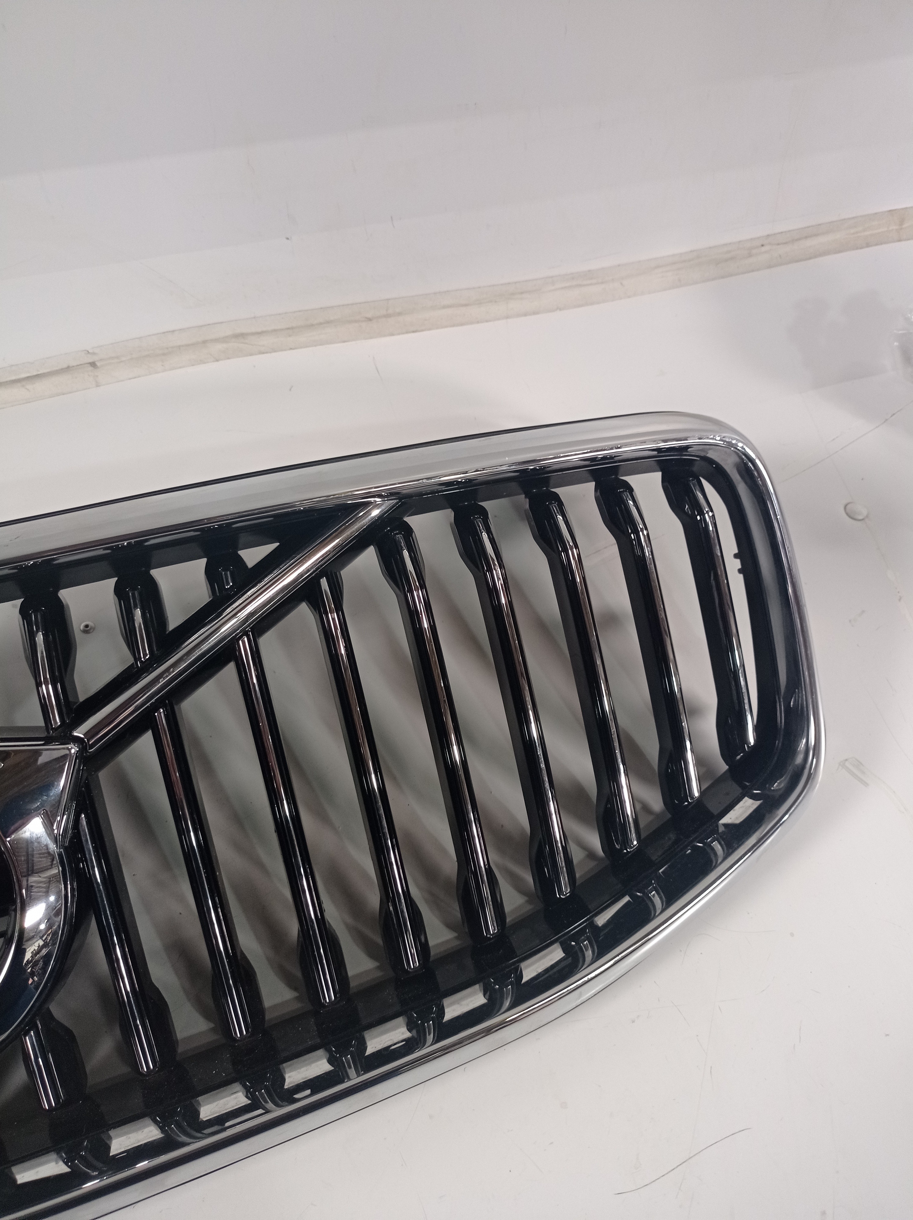 31425535 Grade Dianteira Volvo Xc60 2017 2018 Original 4