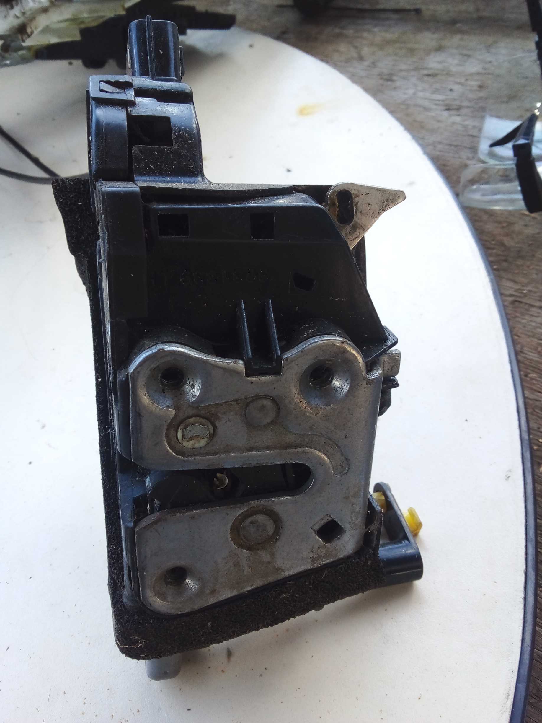 FECHADURA ELET DIANT ESQUERDA SENTRA 2014 3031367