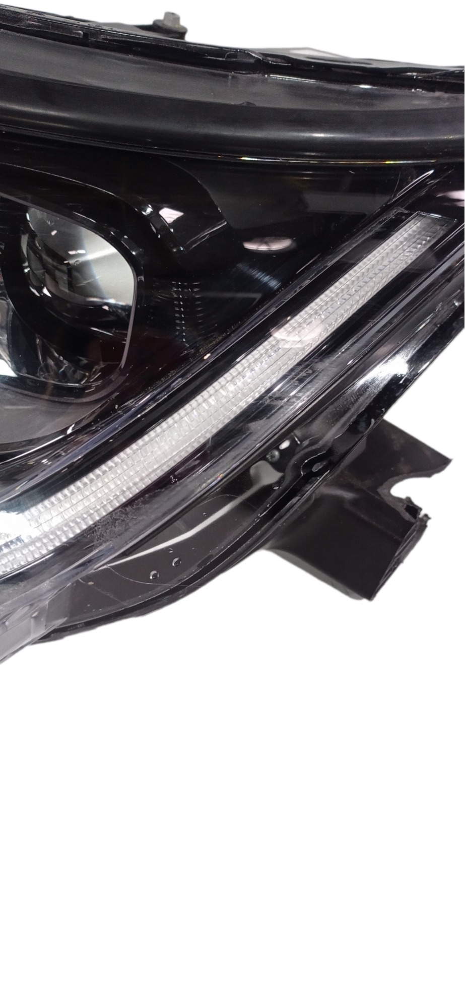Farol Esquerdo Byd Dolphin 2024 Para Recuperar 3