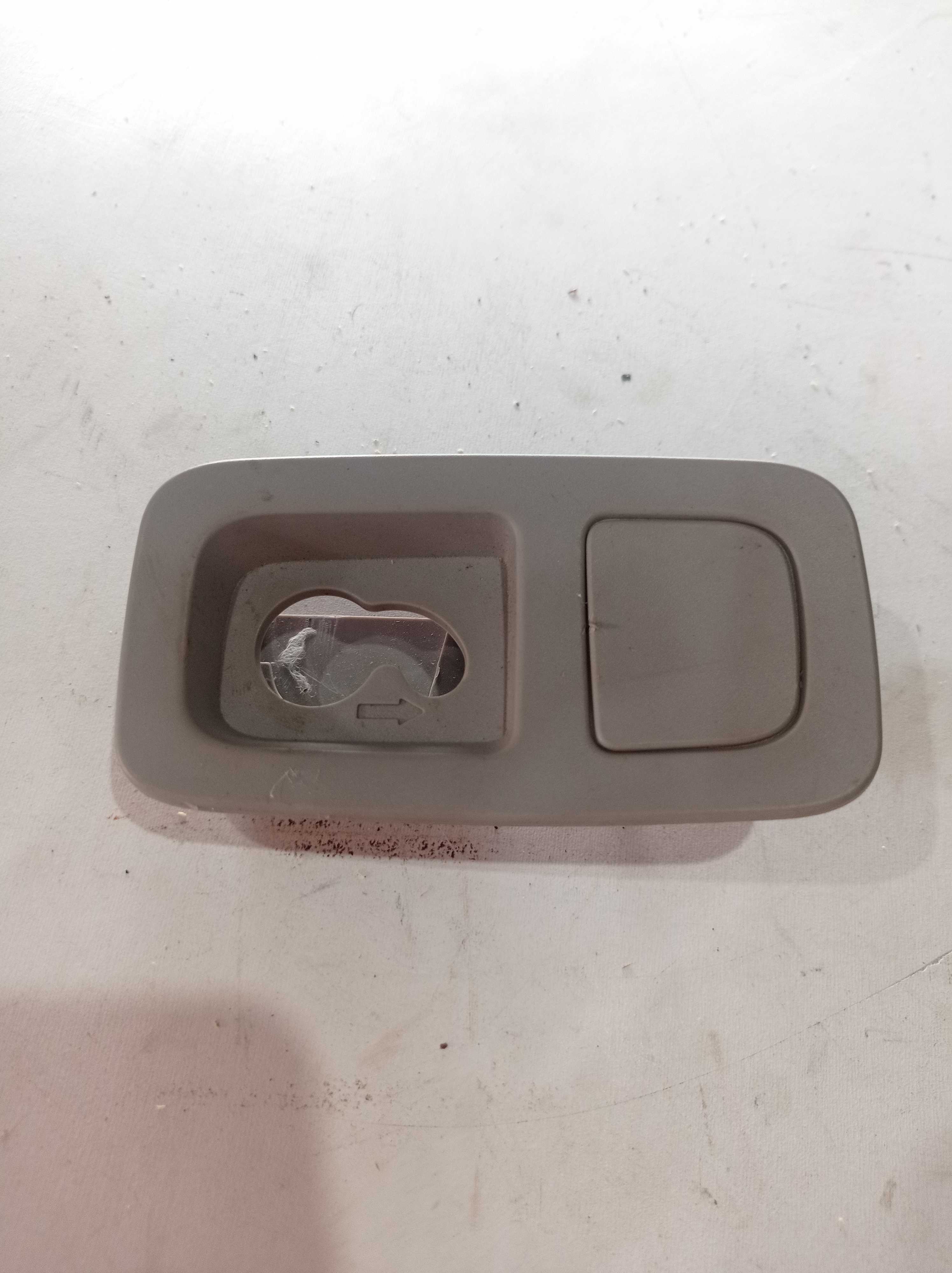 SUPORTE ESQUERDO COBERTURA TETO VOLVO XC60 2010