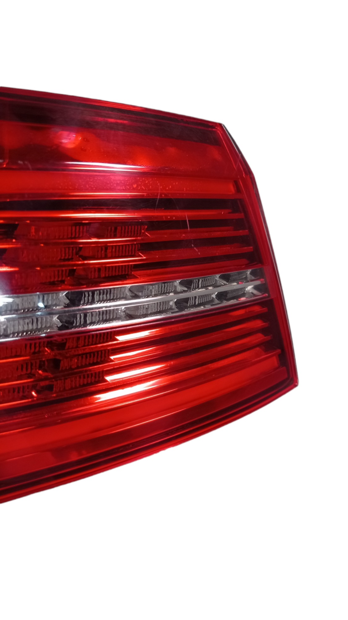 Lanterna Traseira Esquerda Led  Volkswagen Passat 2019 4