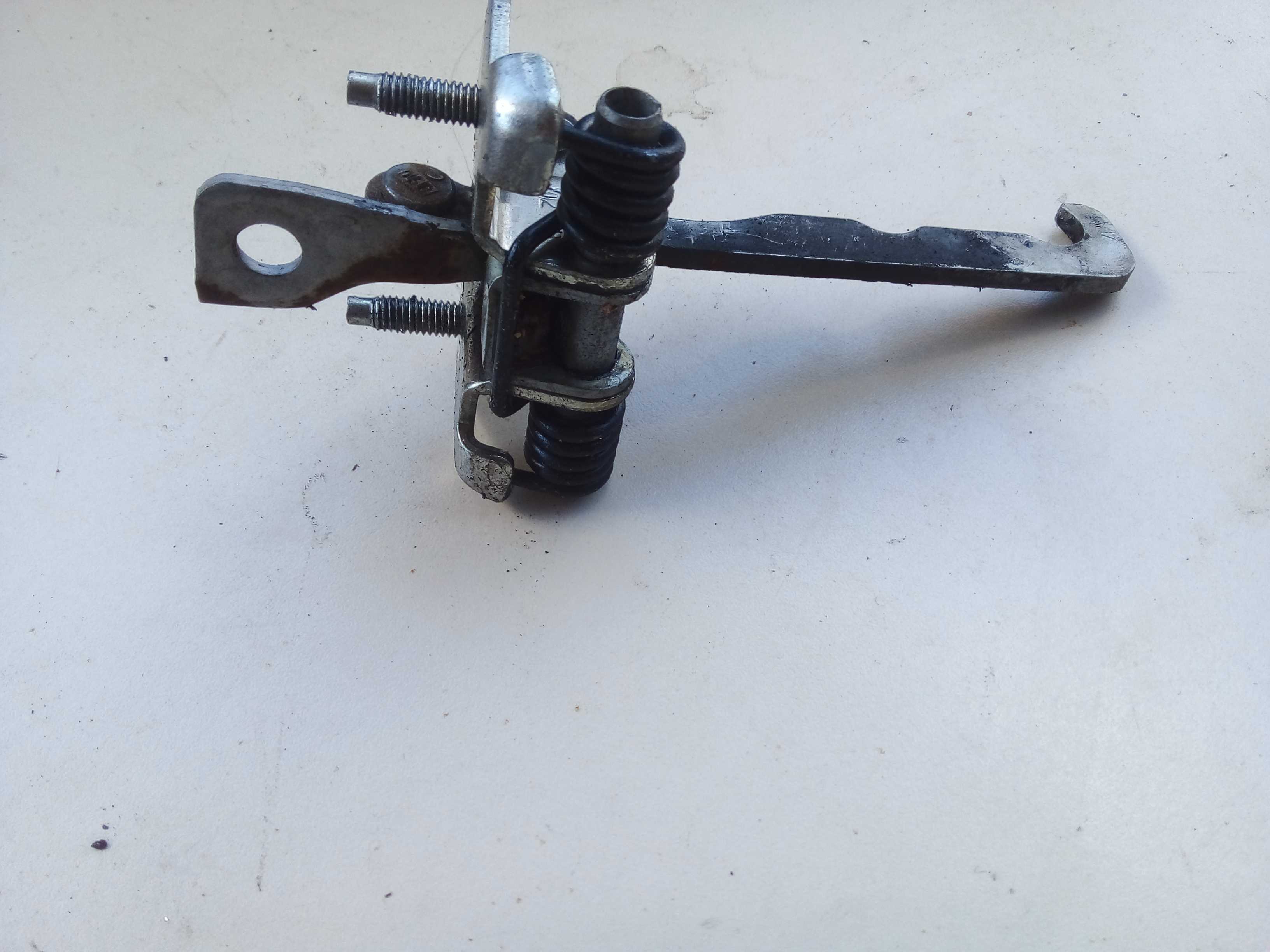 LIMITADOR PORTA DIANTEIRA DIREITA SANDERO 2018 2