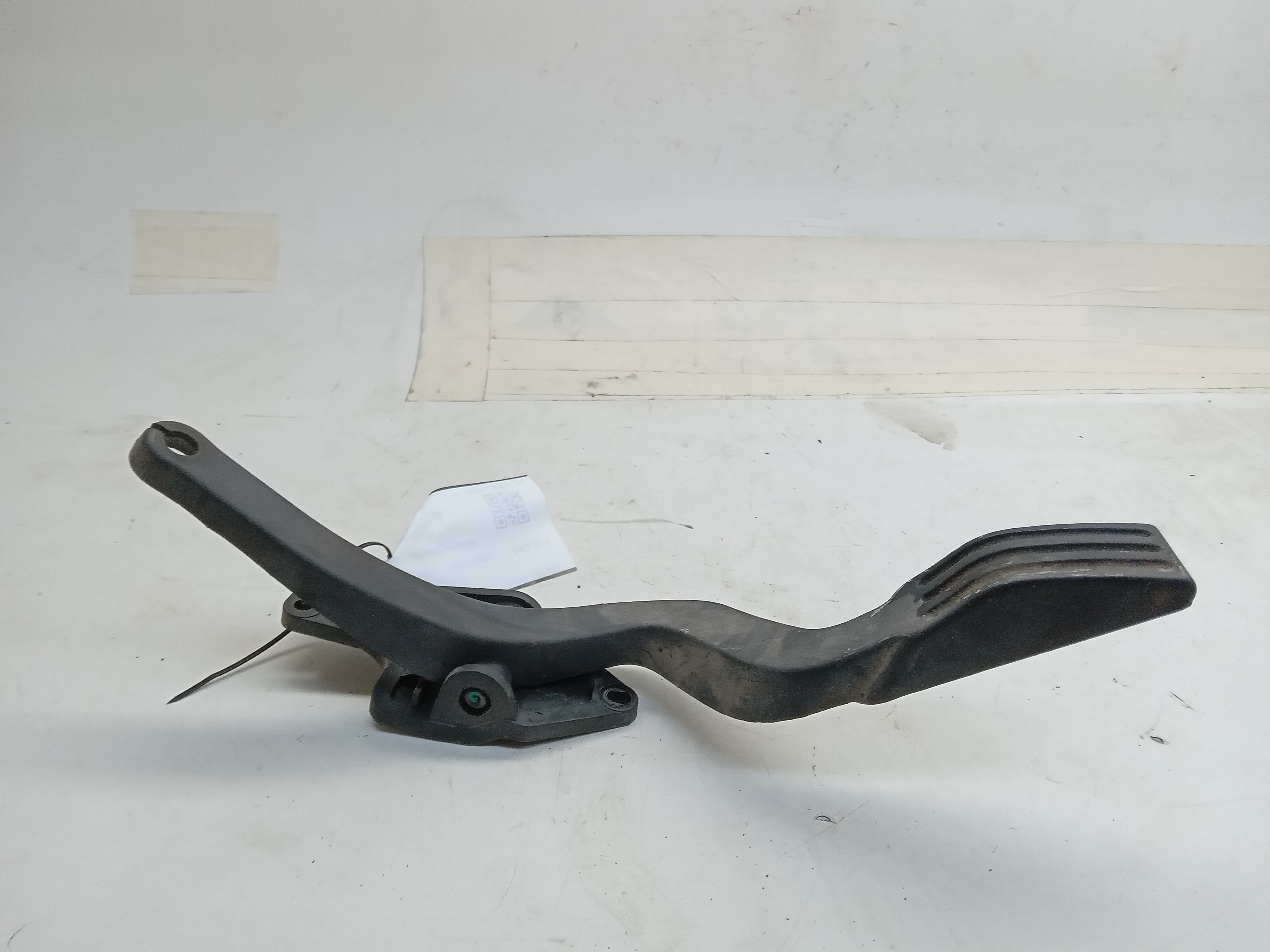 PEDAL ACELERADOR FORD FIESTA SEDAN 2014 1