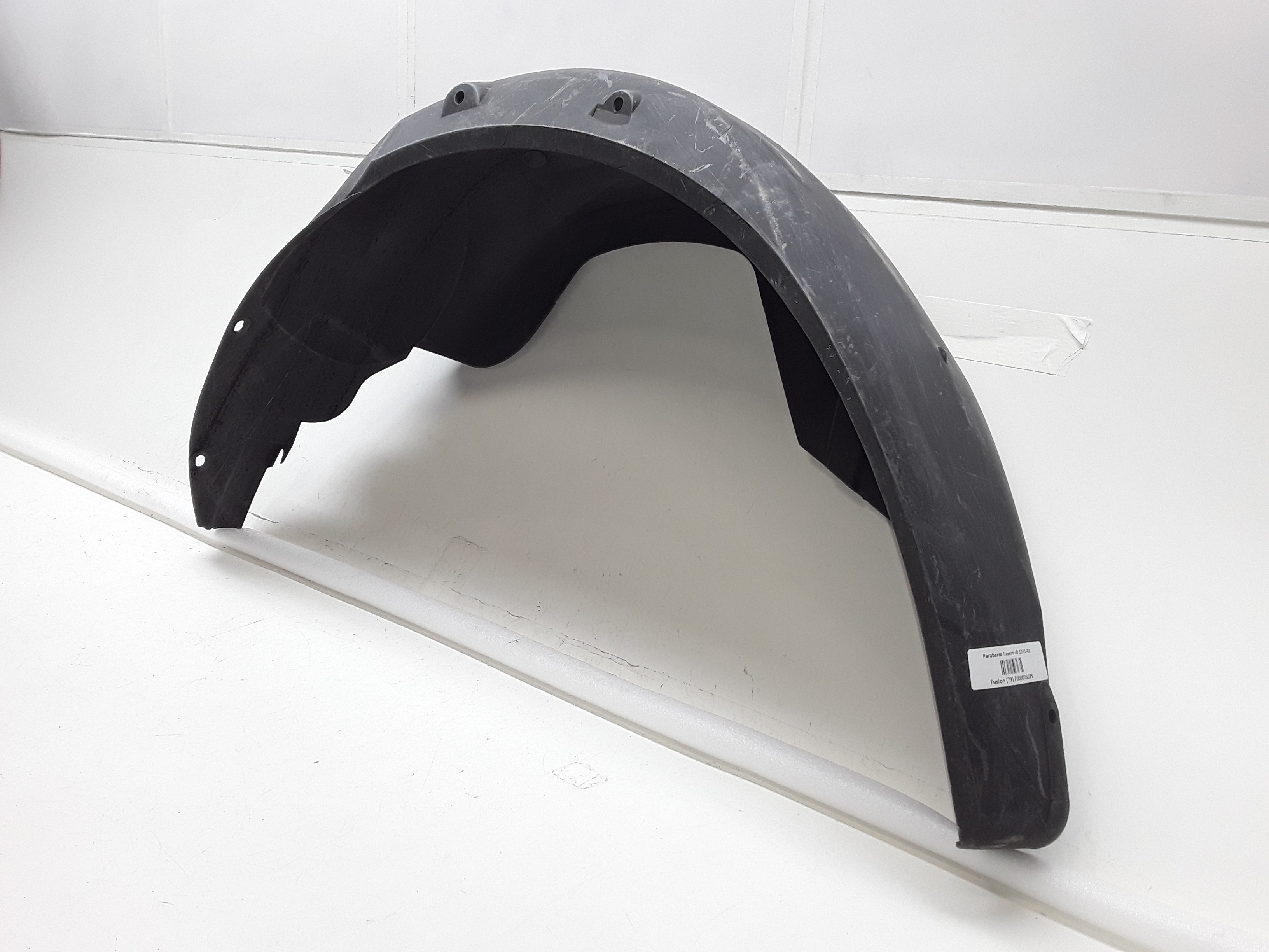 6e53-5428370-ag Parabarro Traseiro Direito Ford Fusion 2006 2