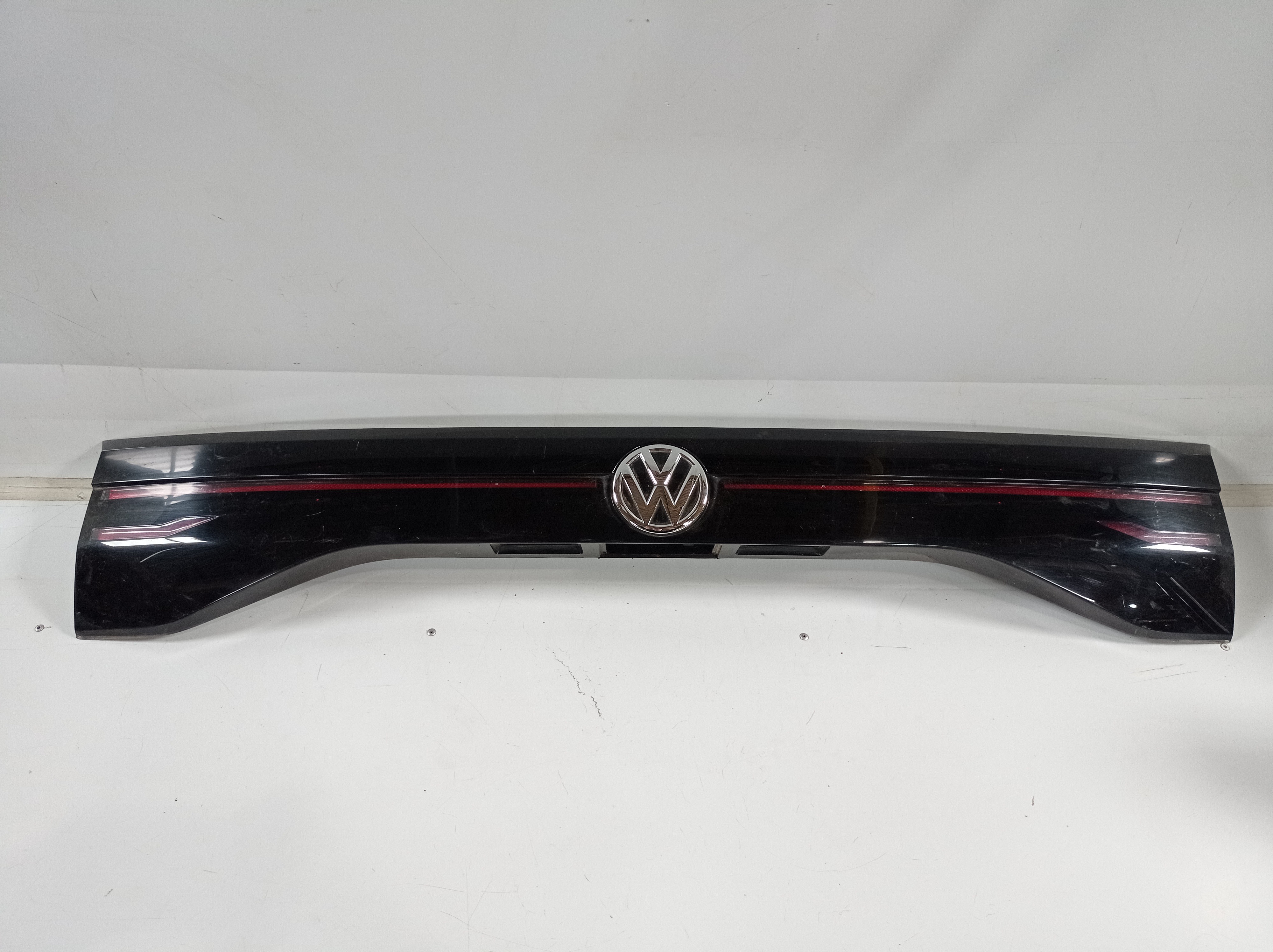 2gp827577 Moldura Aplique Tampa Traseira Vw Tcross 2019 2020