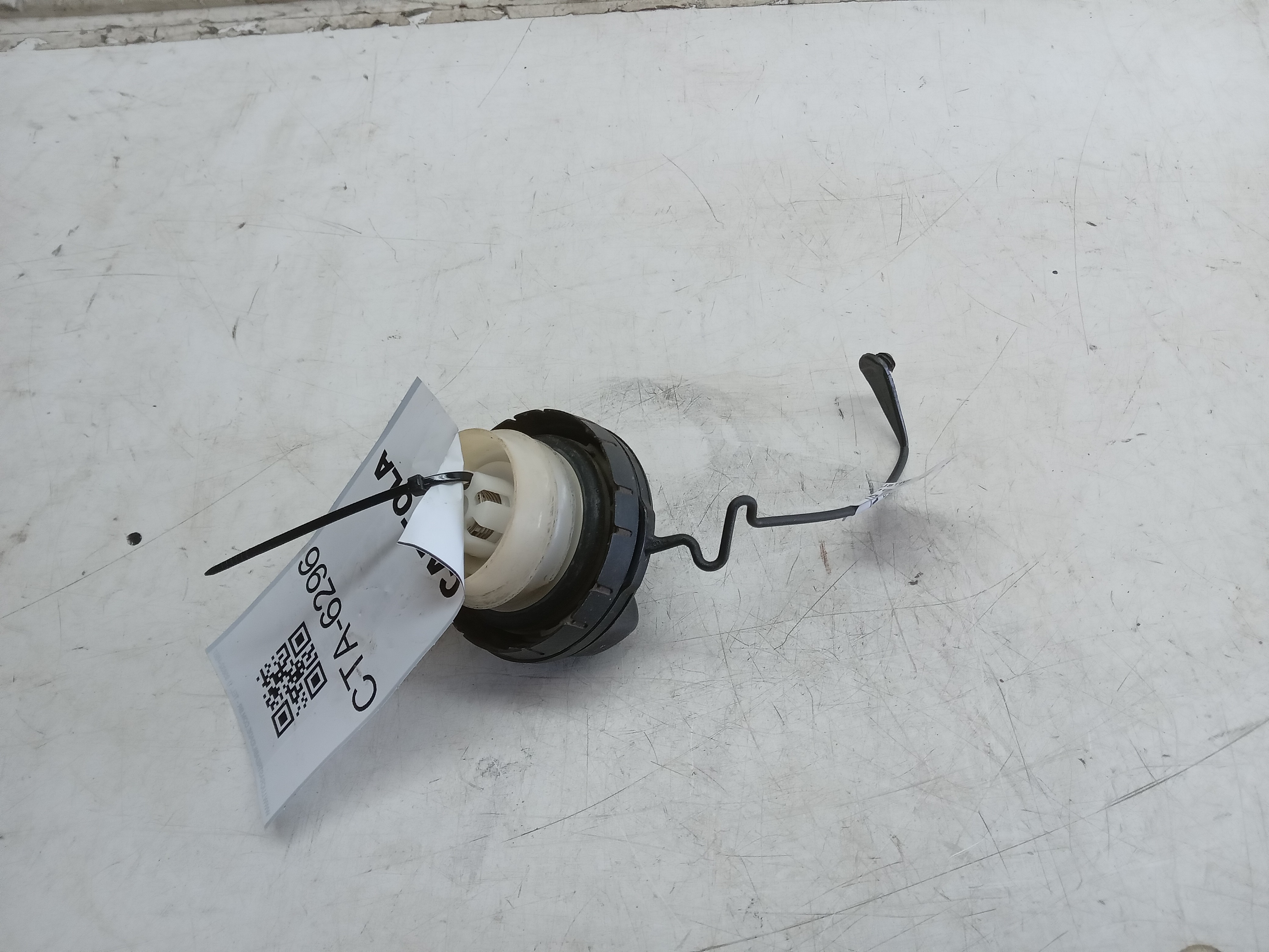 TAMPA TANQUE COMBUSTIVEL TOYOTA ETIOS 2016 2