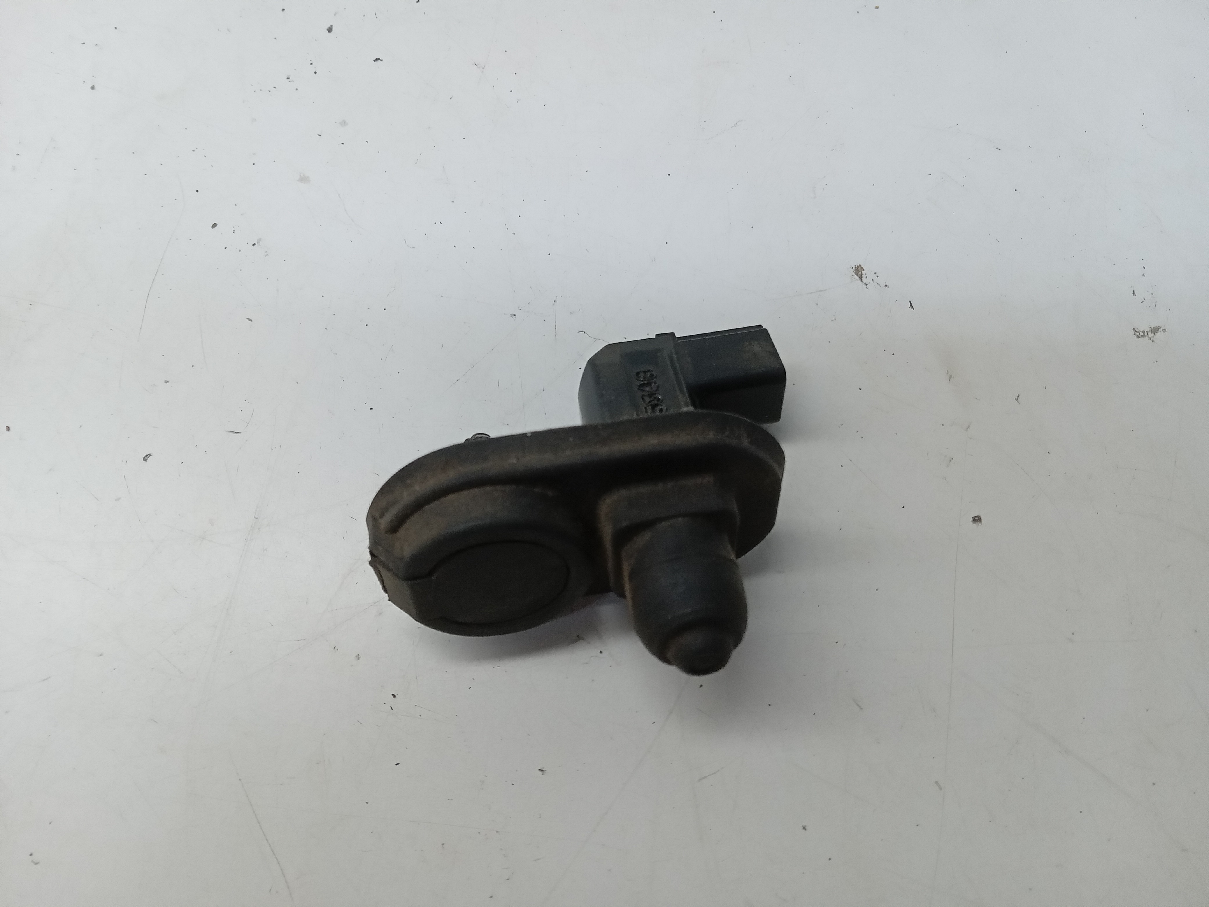 INTERRUPTOR LUZ PORTA TRASEIRA LD Honda Fit 2005 1
