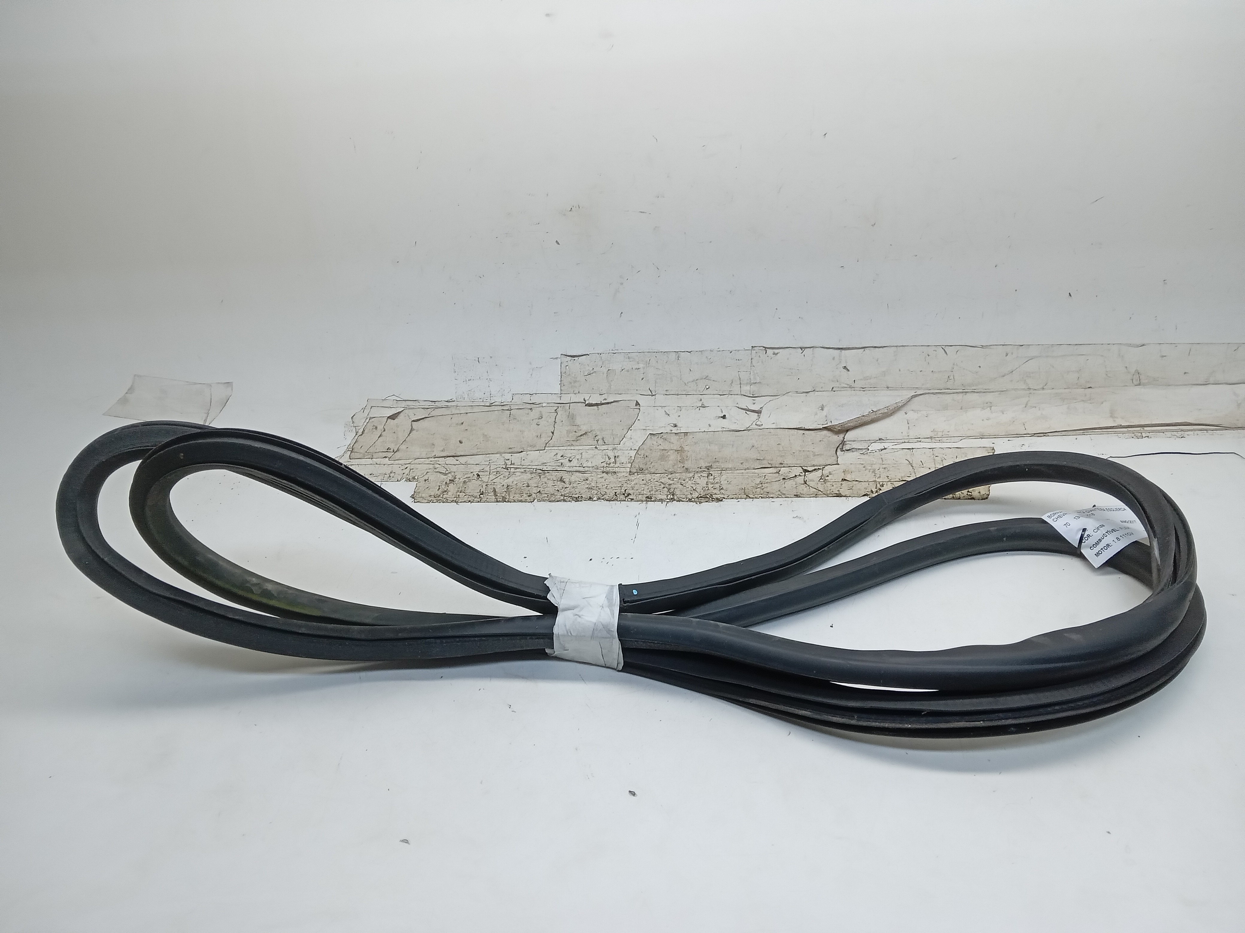 BORRACHÃO PORTA DIANTEIRA ESQUERDA CHEVROLET SPIN 2018 2