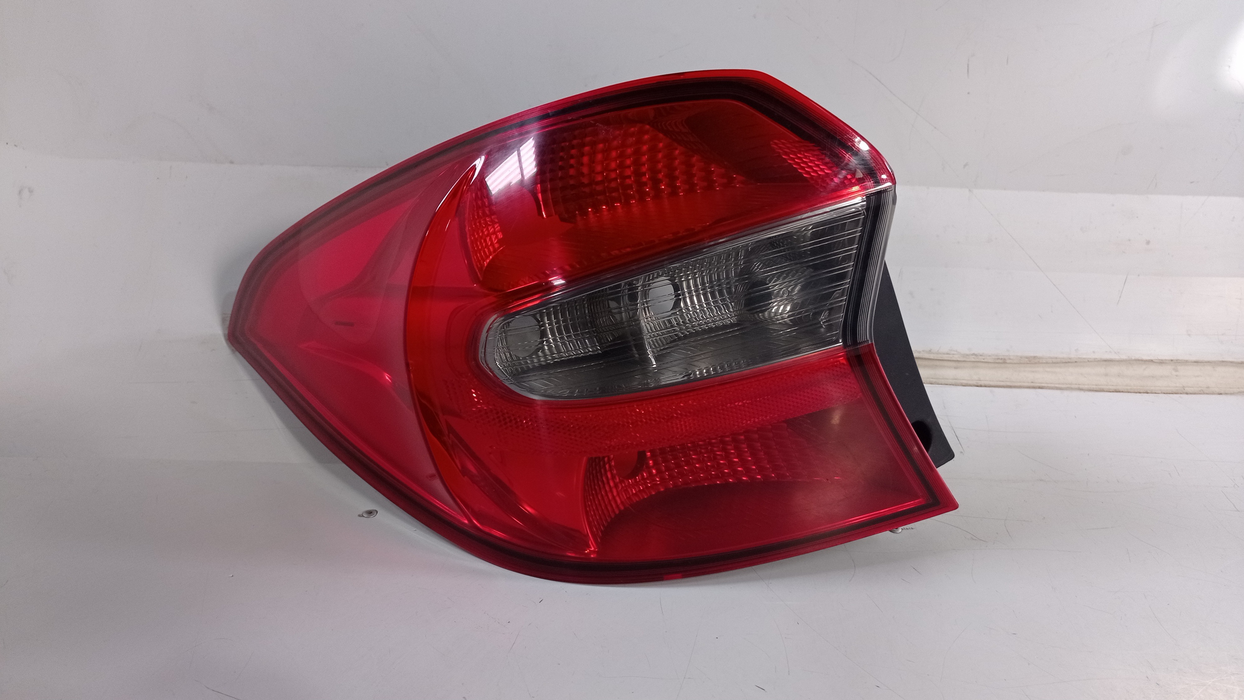 Lanterna Traseira Esquerda Ford Ka Sedan 2014 2016 Recu 1