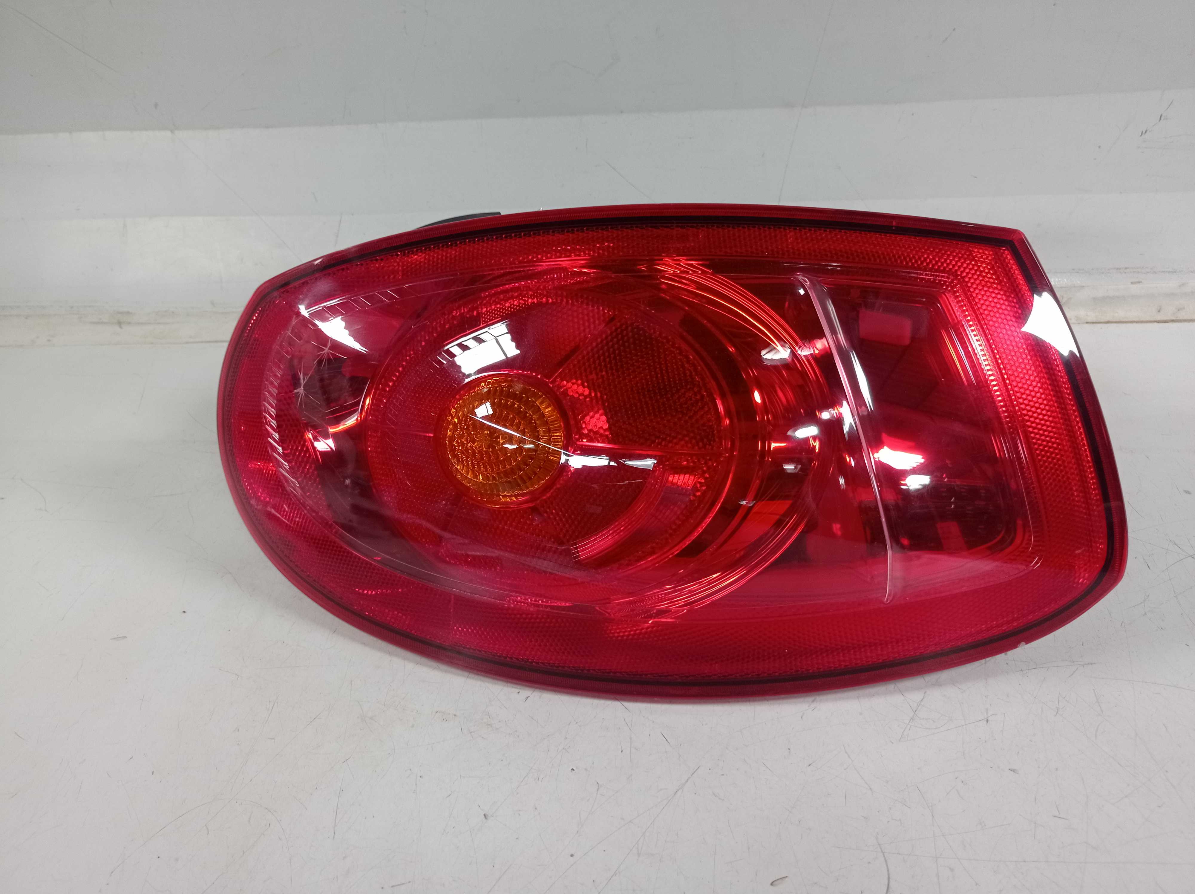LANTERNA TRASEIRA DIREITA FIAT BRAVO 2011 RECUPERADA 1